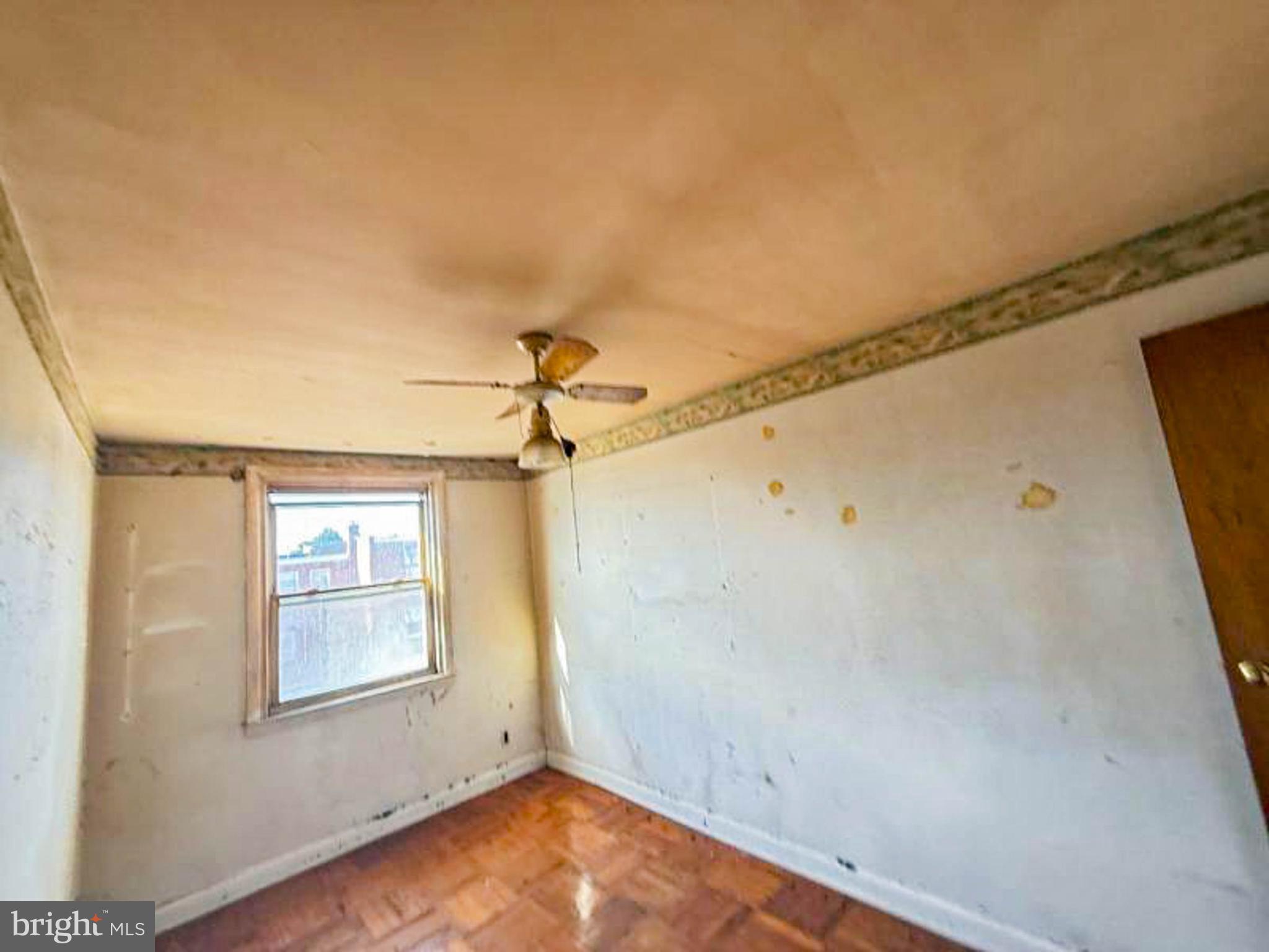 MAYFAIR (WEST) - Residential