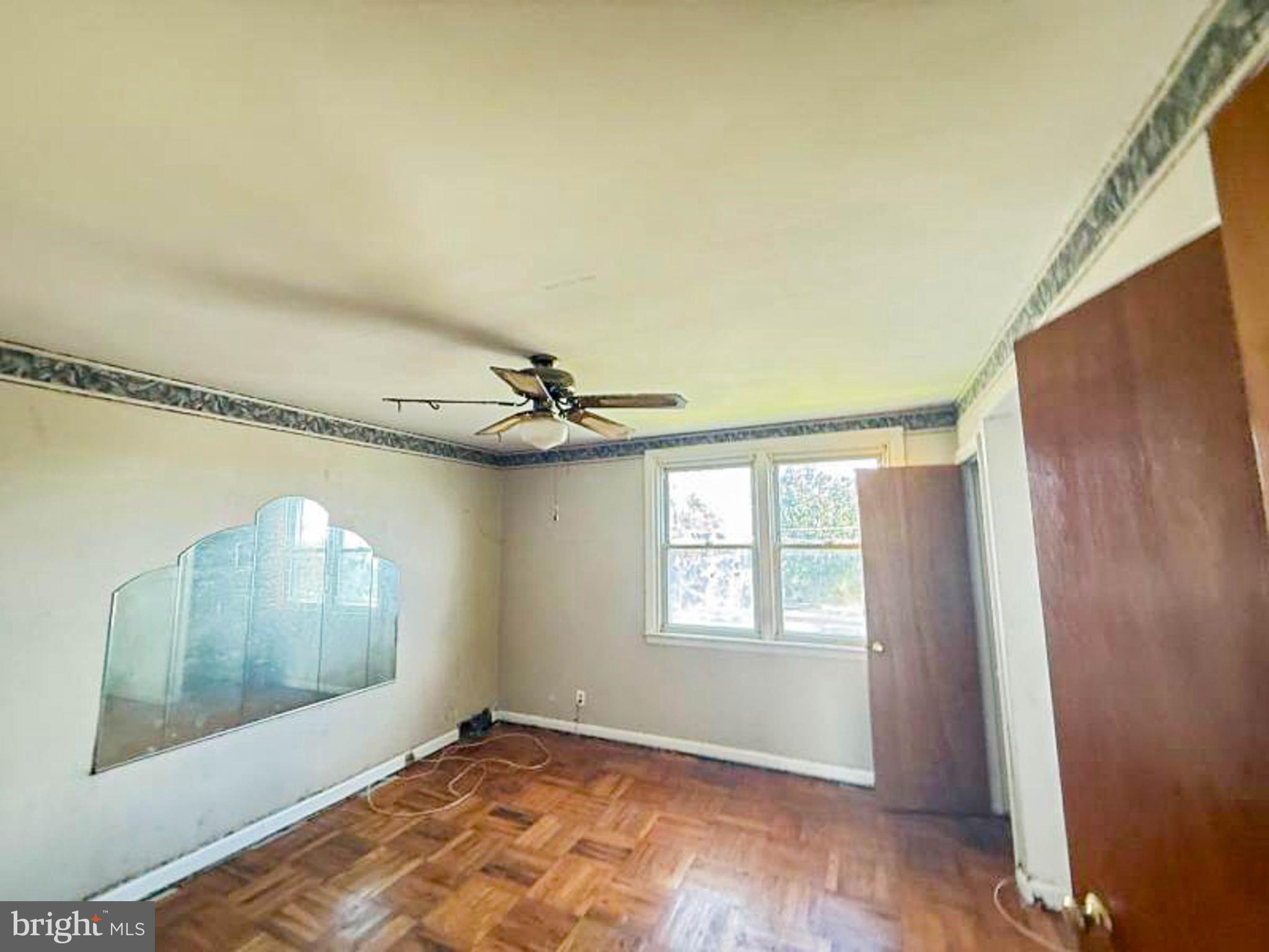 MAYFAIR (WEST) - Residential