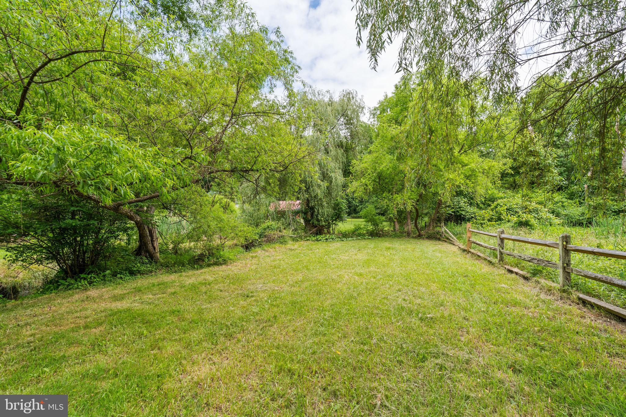 COMUS SUGARLOAF - Residential