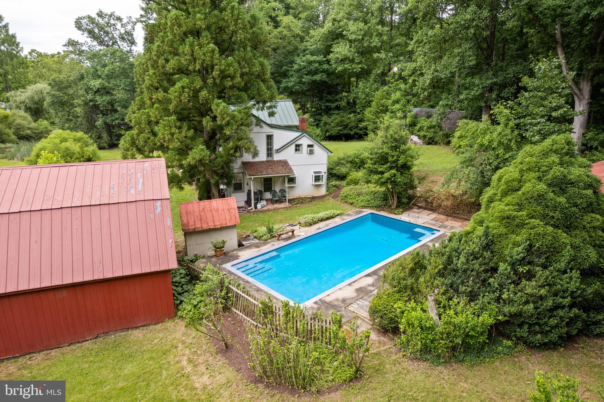 COMUS SUGARLOAF - Residential