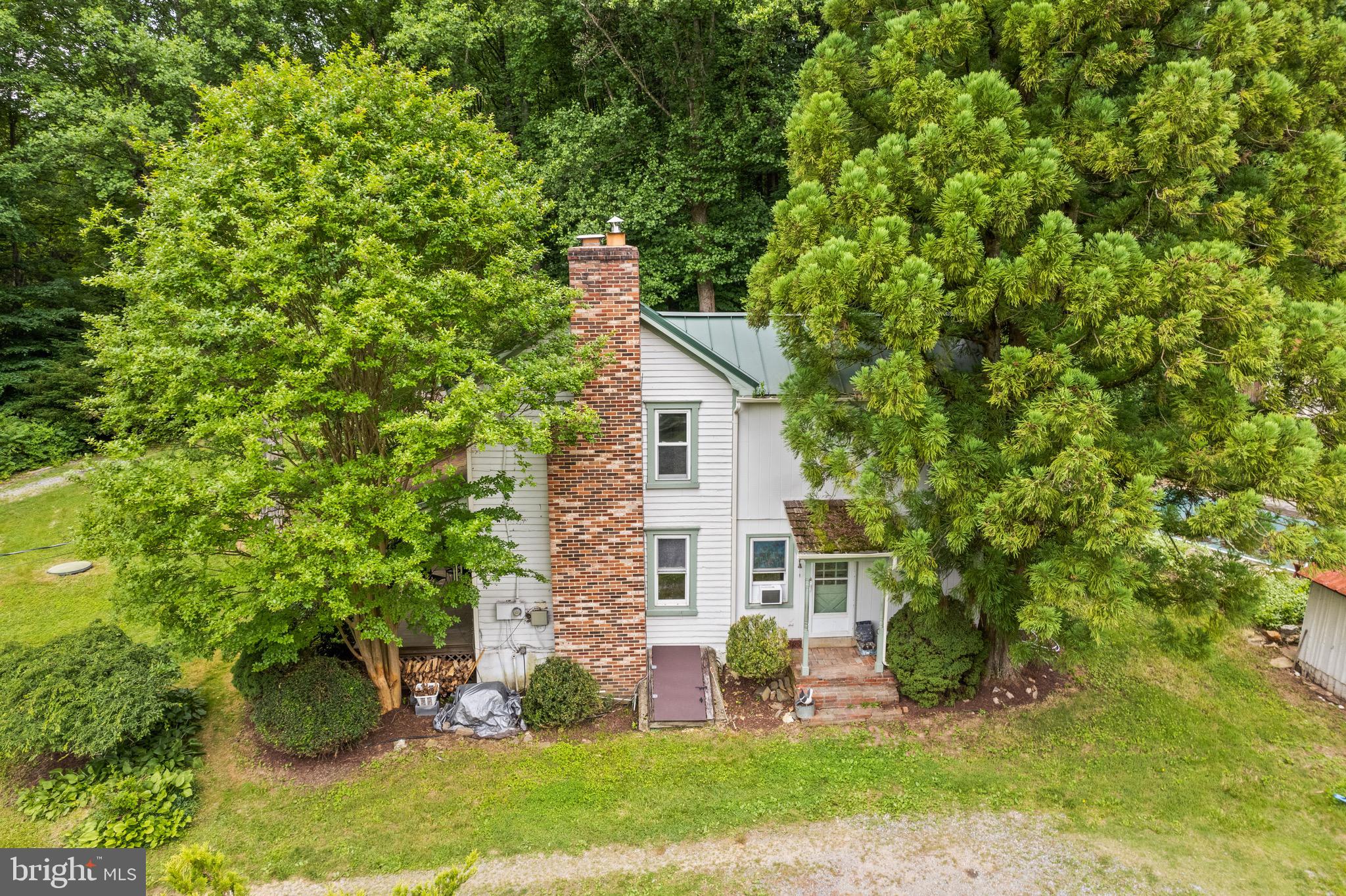 COMUS SUGARLOAF - Residential