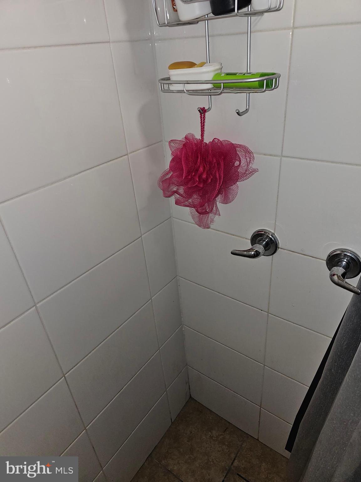 LAWNCREST - Residential