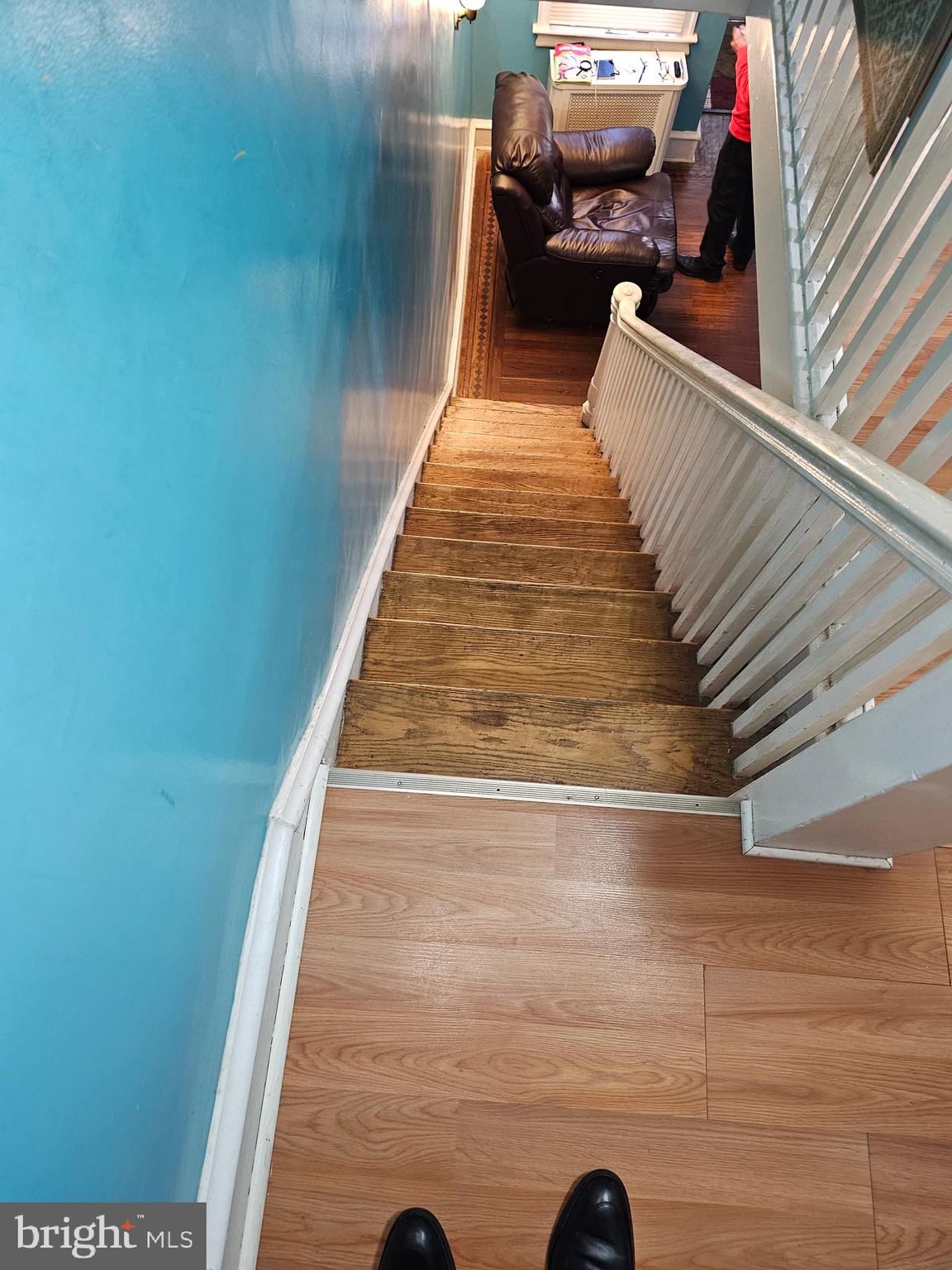 LAWNCREST - Residential