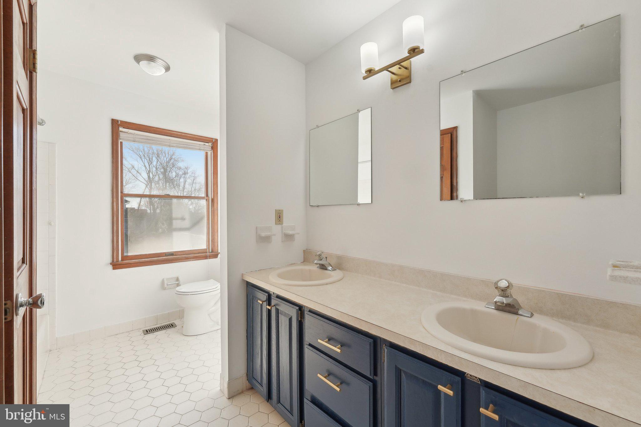 HOLLY HILL - Residential