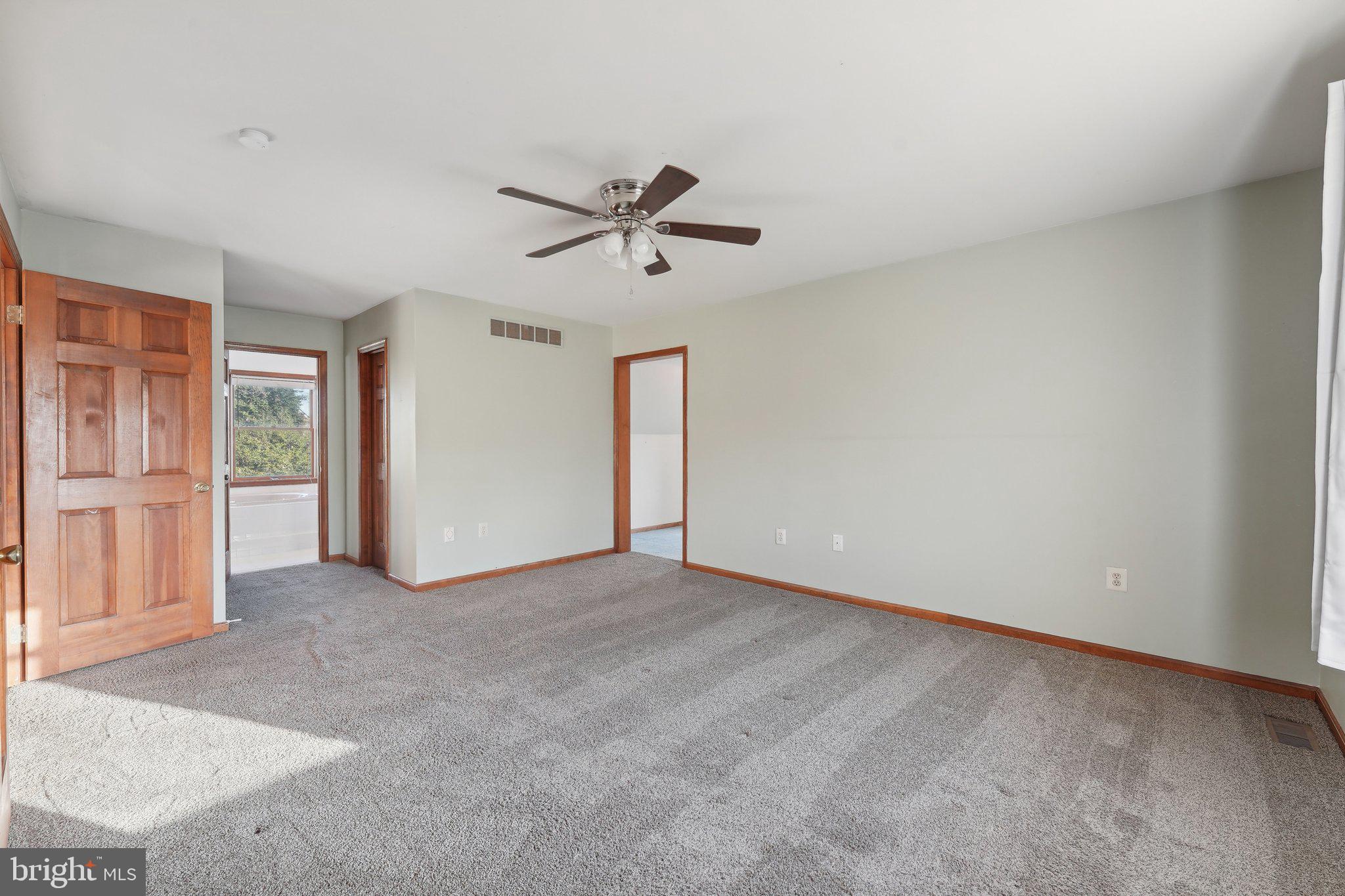 HOLLY HILL - Residential