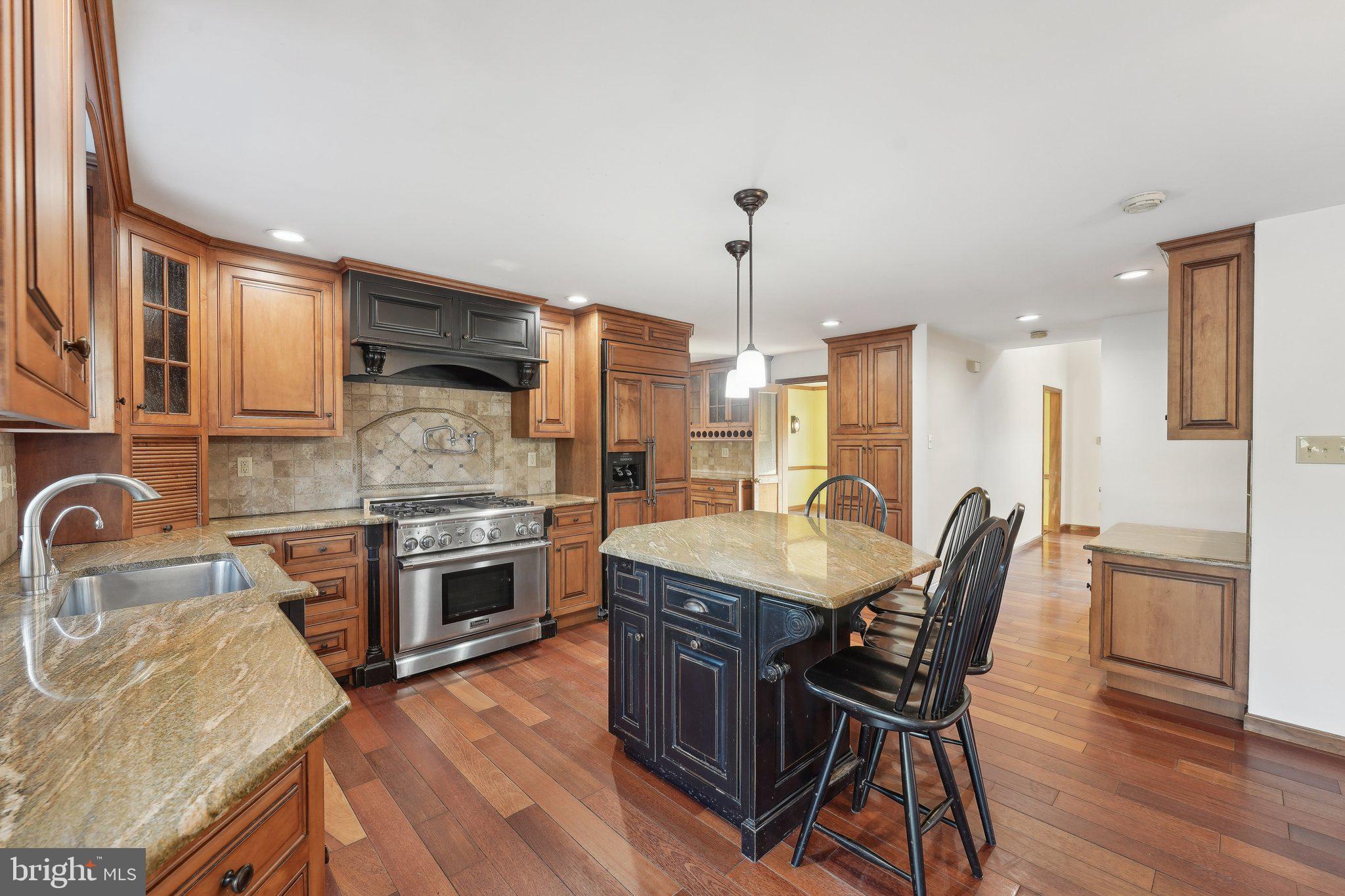 HOLLY HILL - Residential