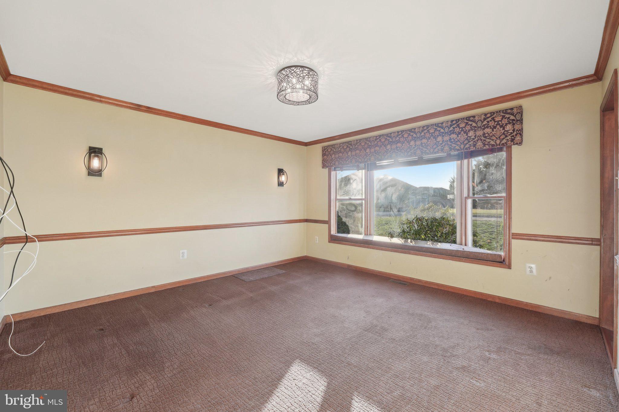 HOLLY HILL - Residential