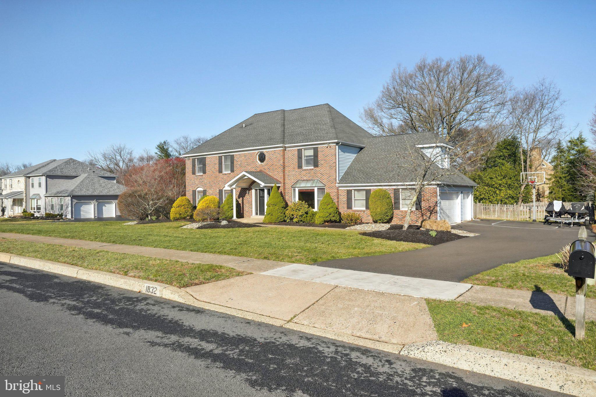 HOLLY HILL - Residential