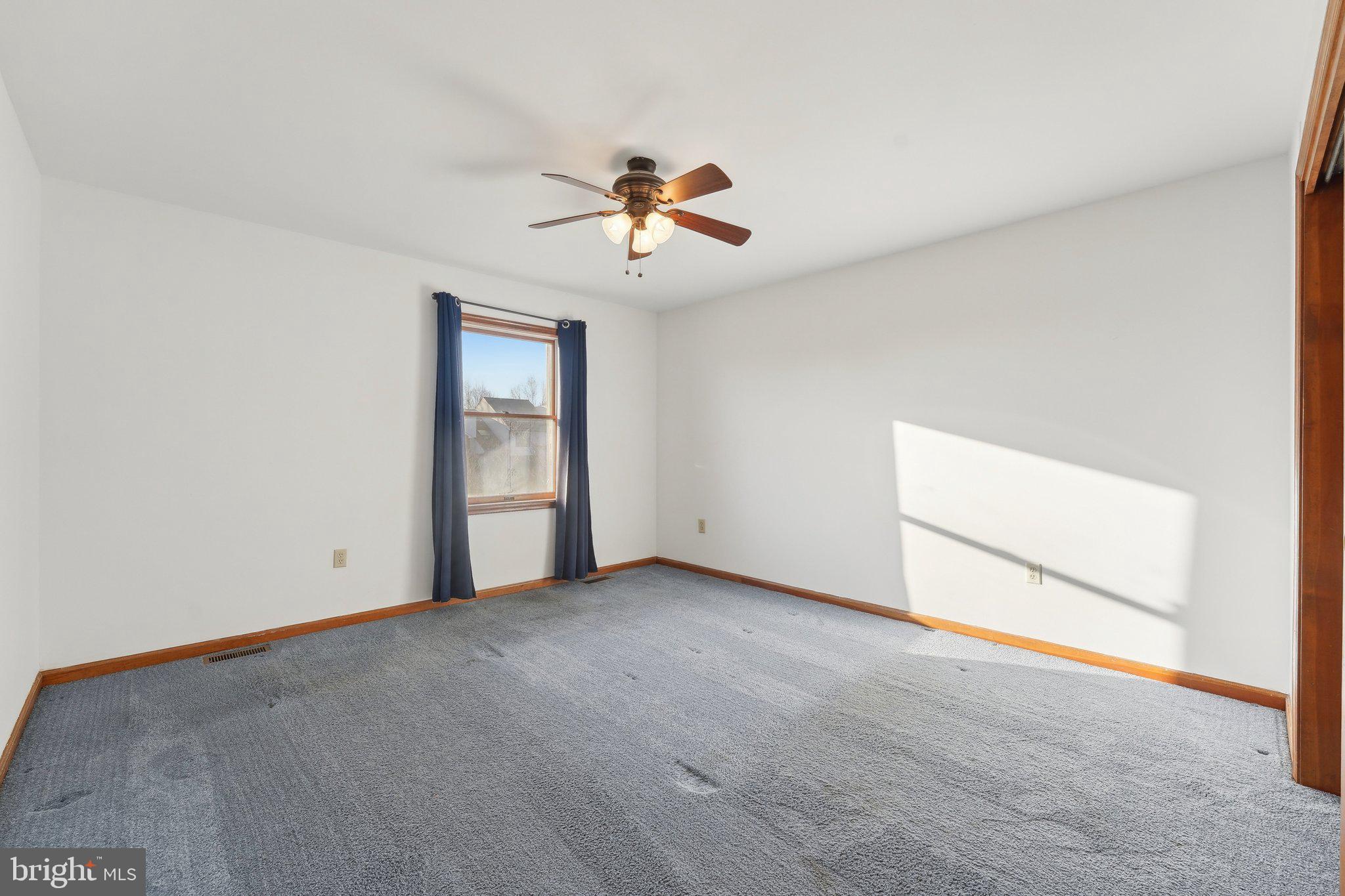 HOLLY HILL - Residential