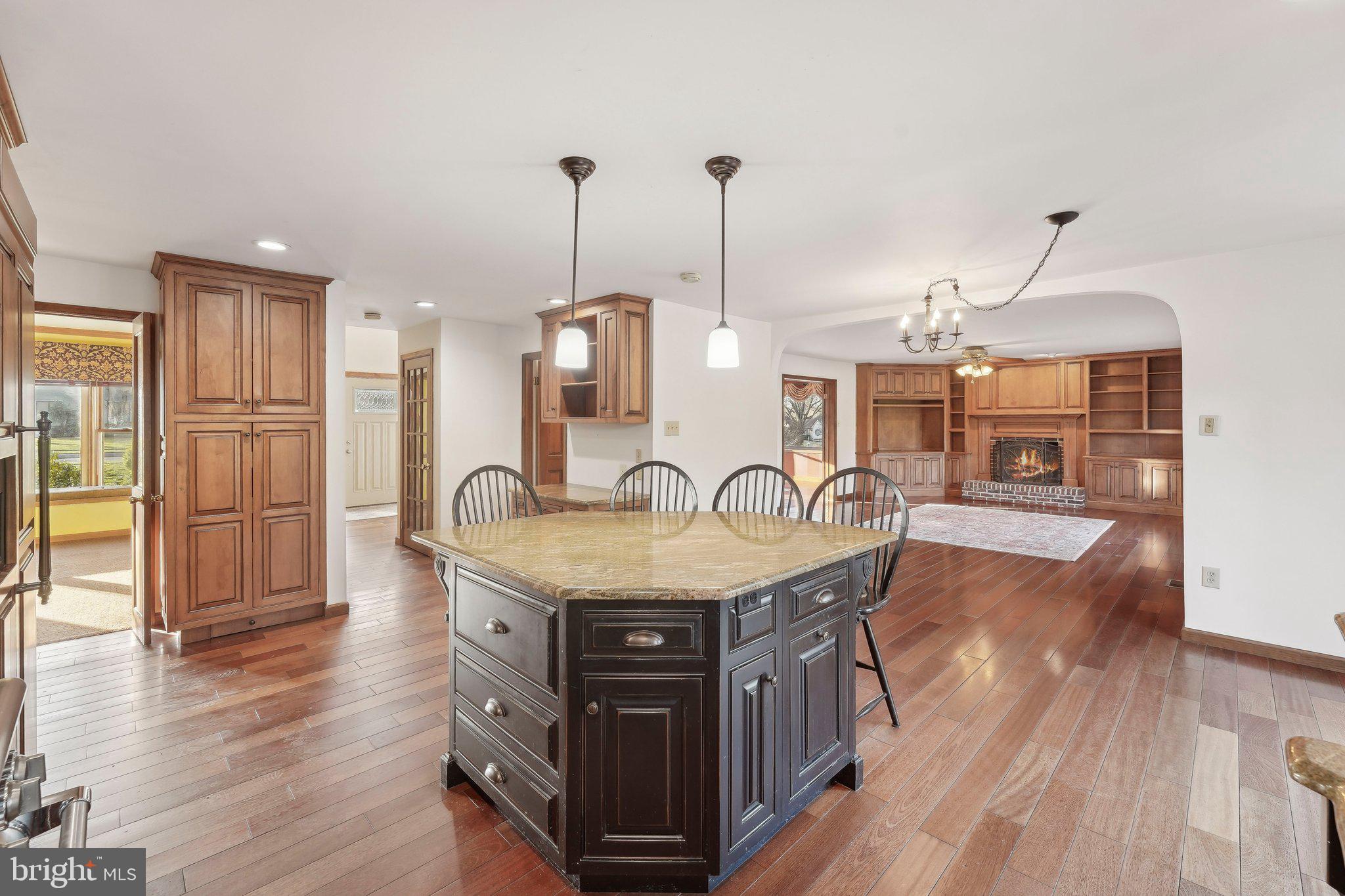 HOLLY HILL - Residential