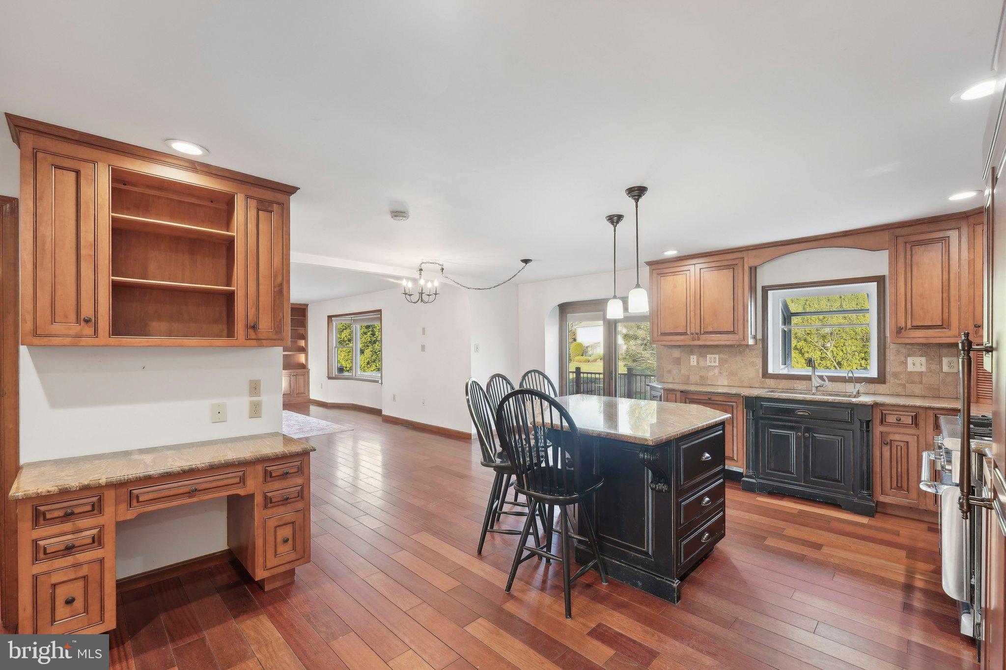 HOLLY HILL - Residential