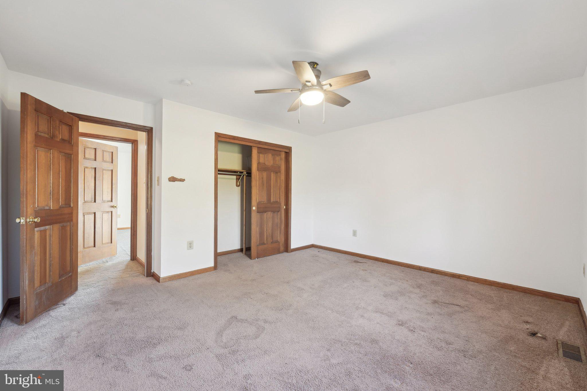 HOLLY HILL - Residential