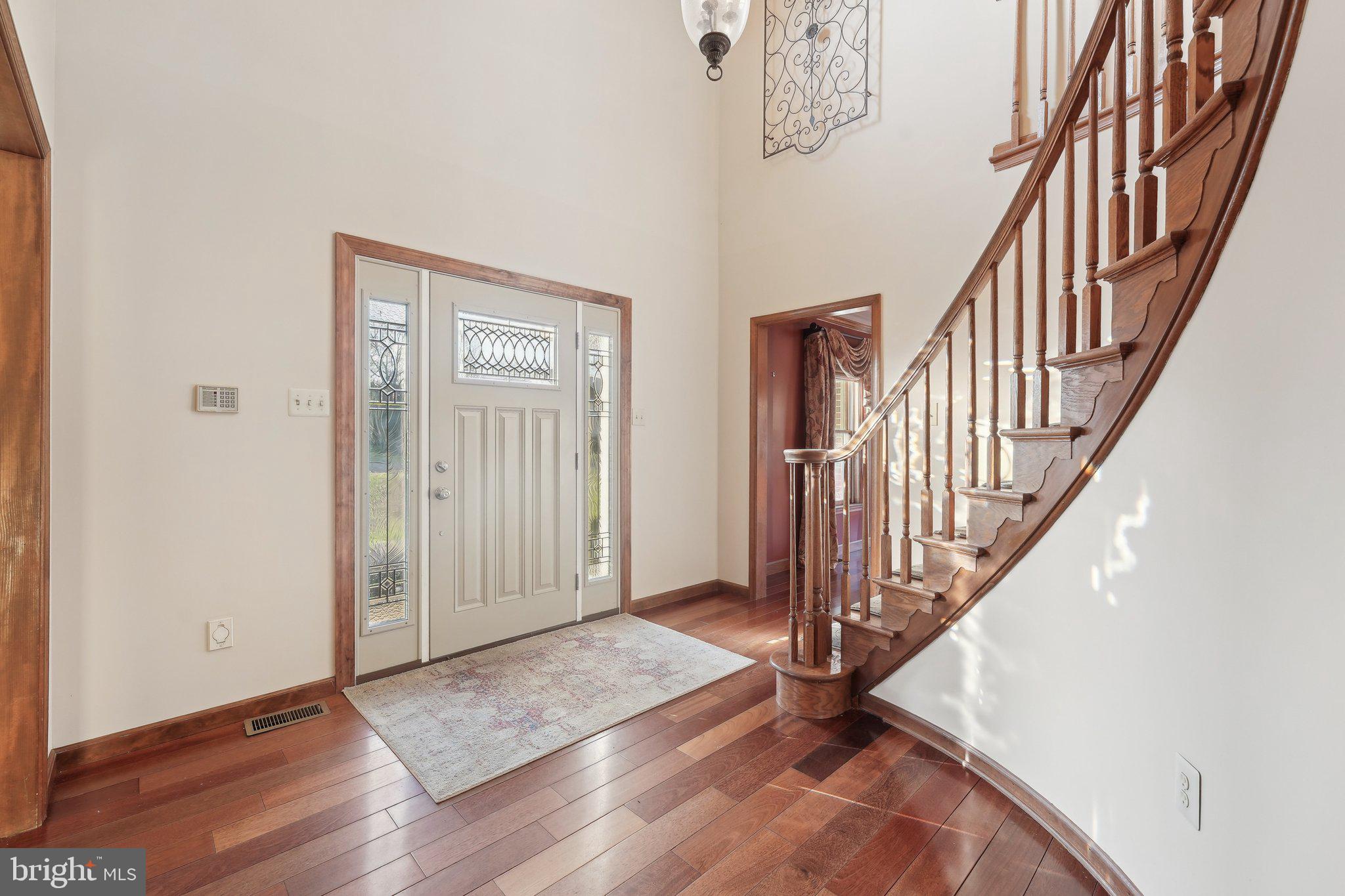 HOLLY HILL - Residential