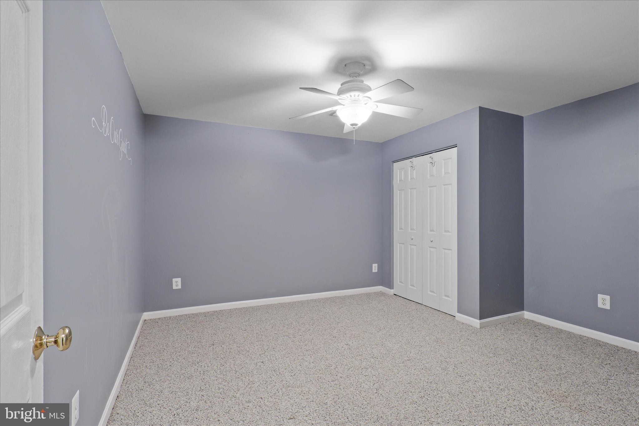 SOUTH RIDING - Residential Lease