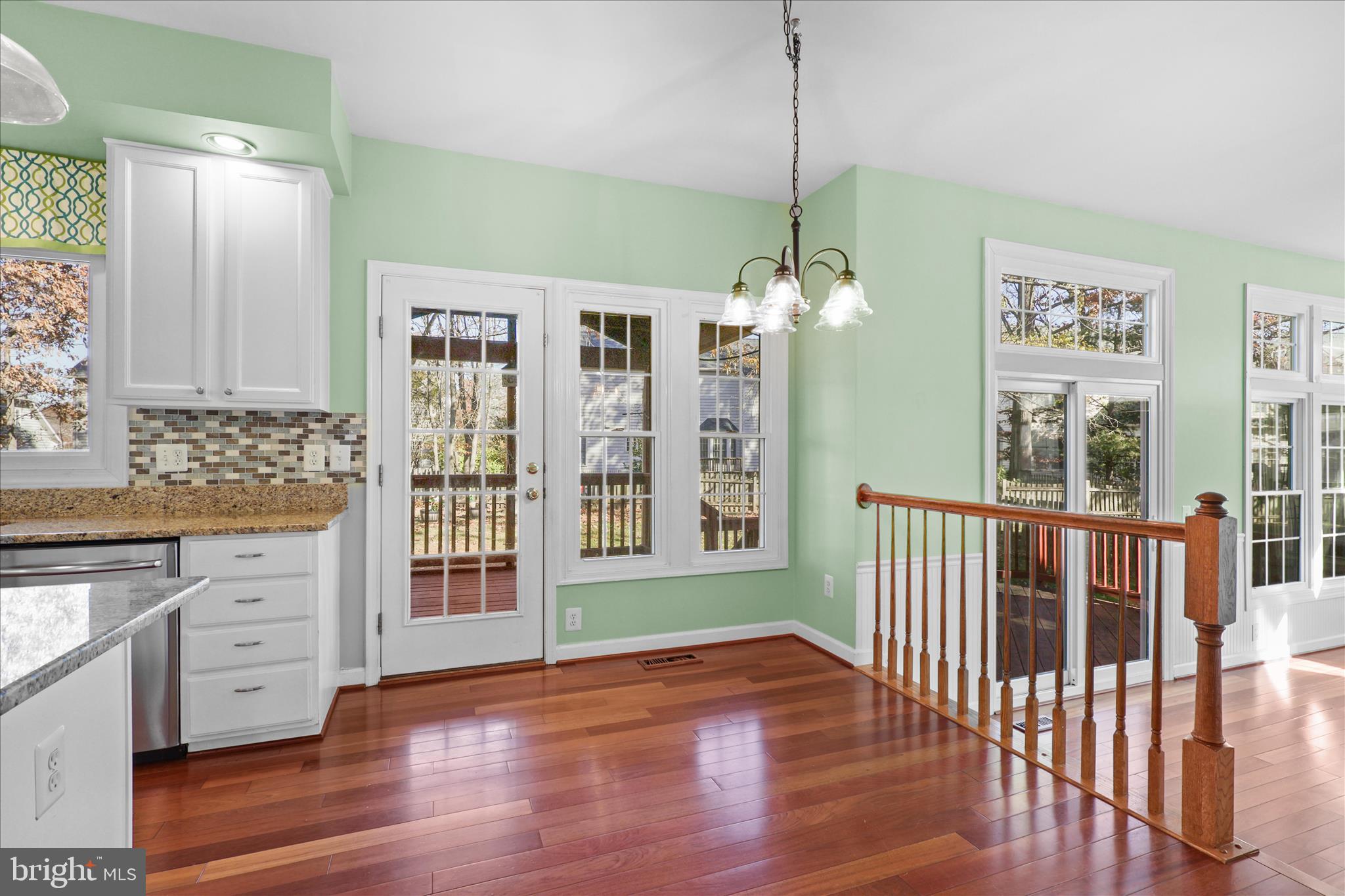 SOUTH RIDING - Residential Lease