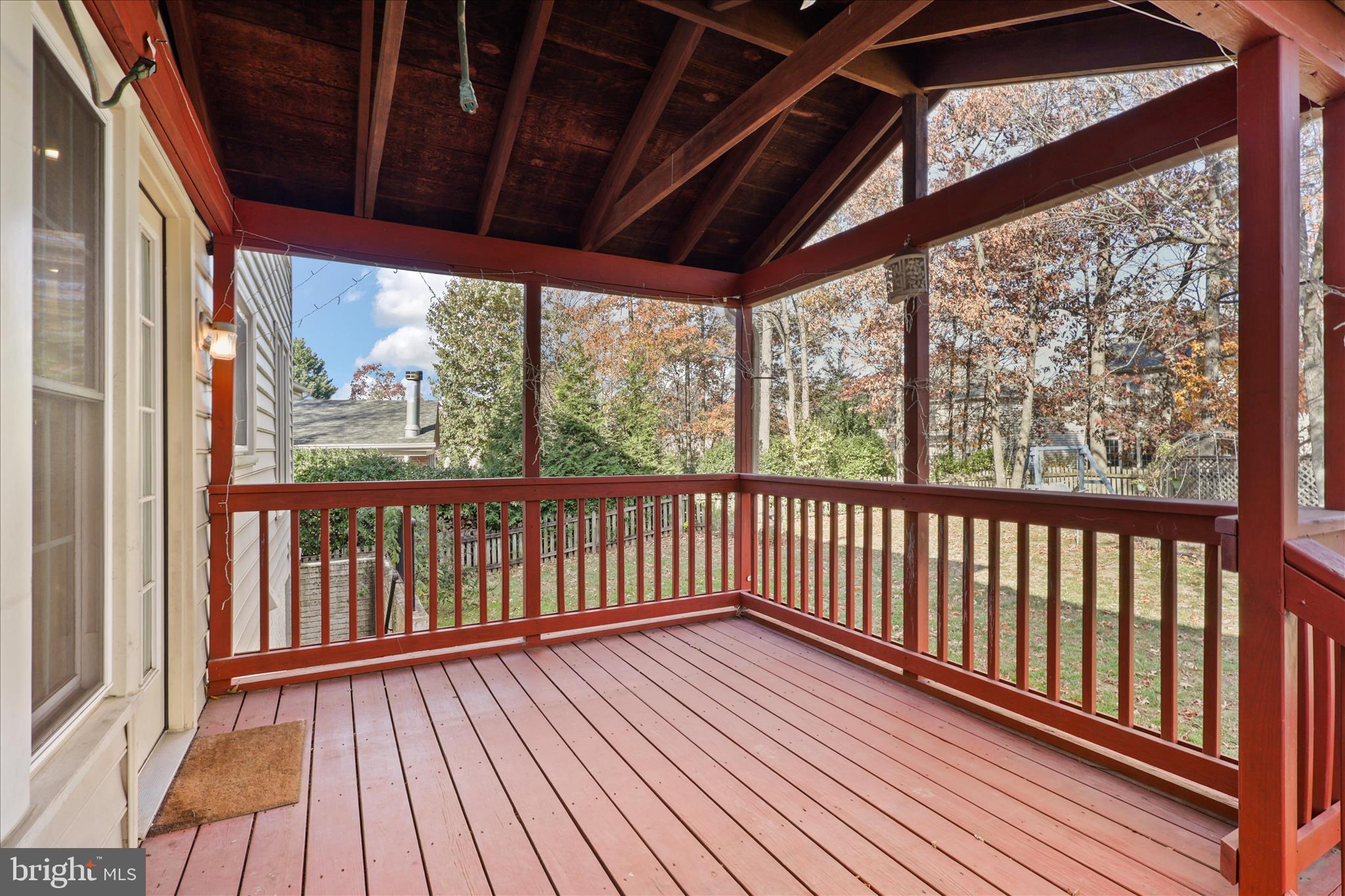 SOUTH RIDING - Residential Lease