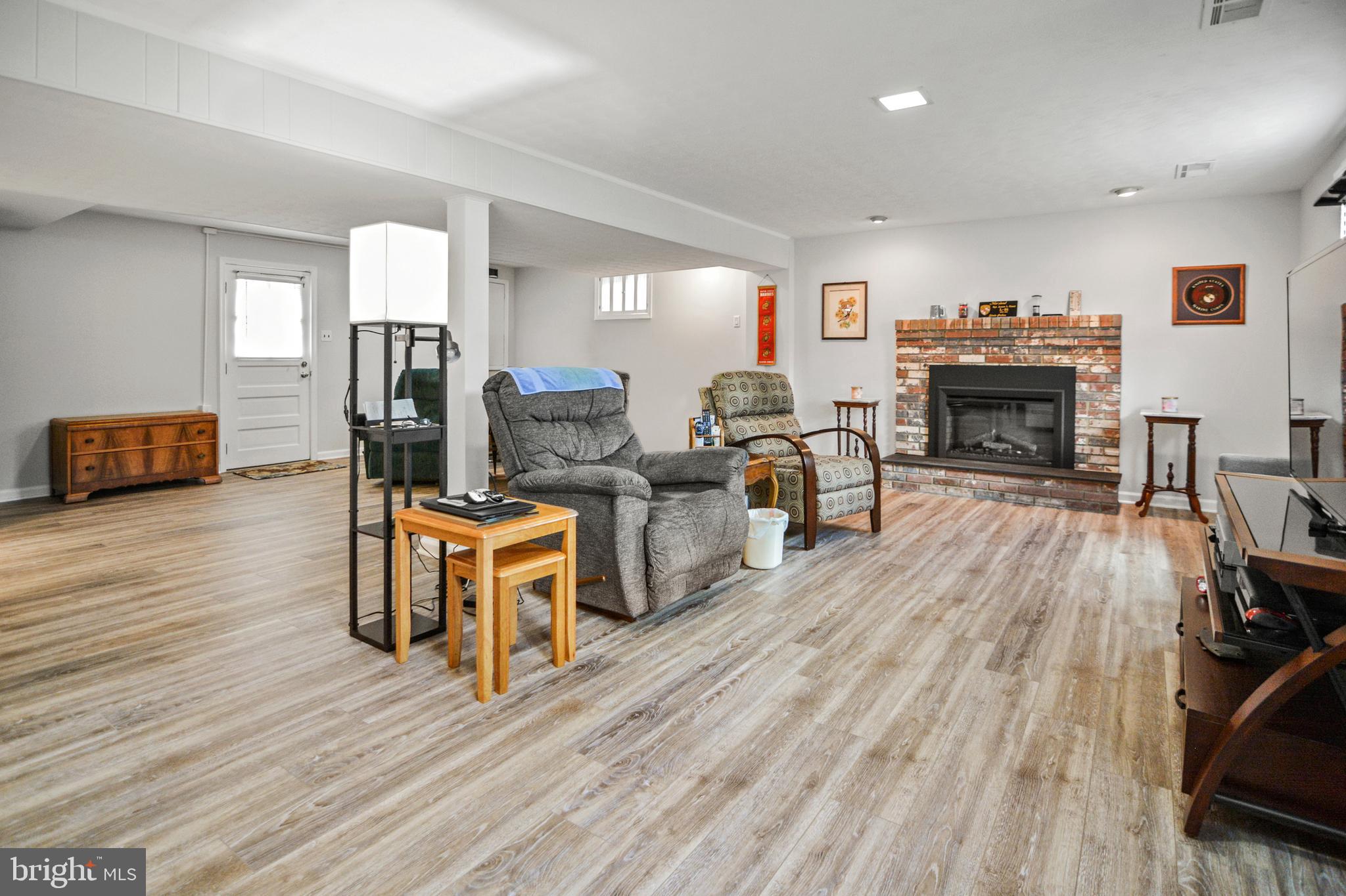 CHELTENHAM - Residential