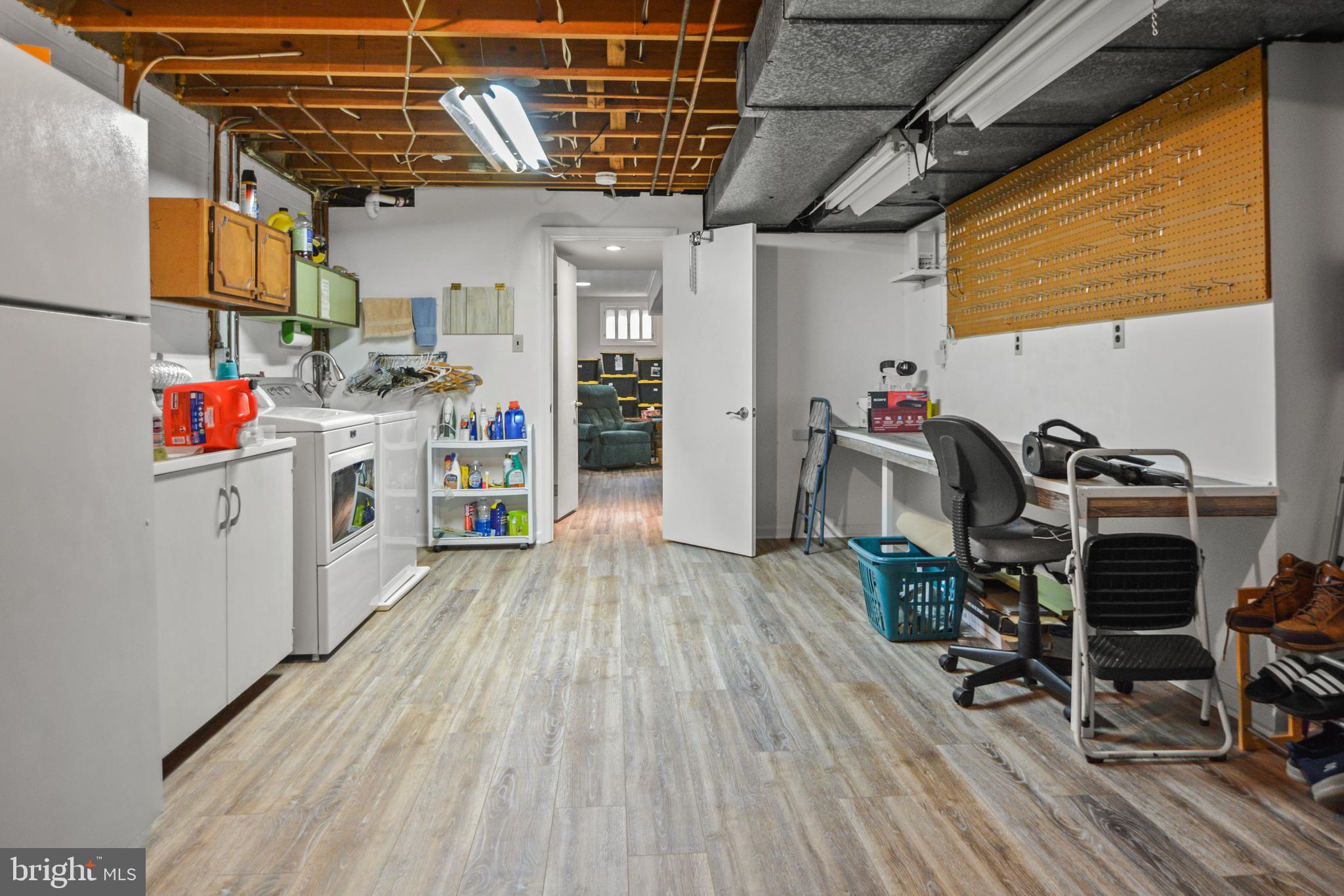 CHELTENHAM - Residential