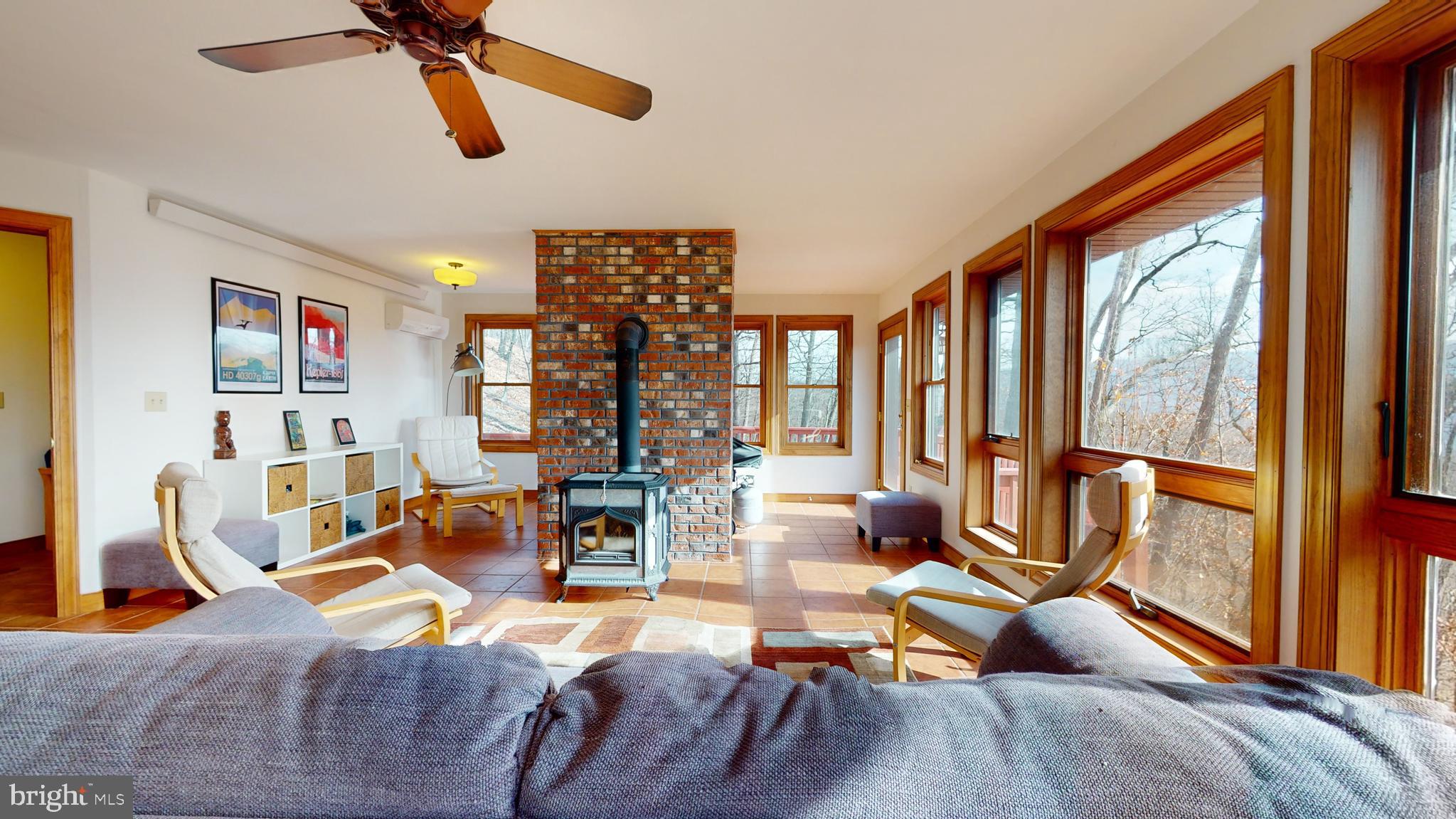 THE PRESERVE AT NEW CREEK LAKE - Residential