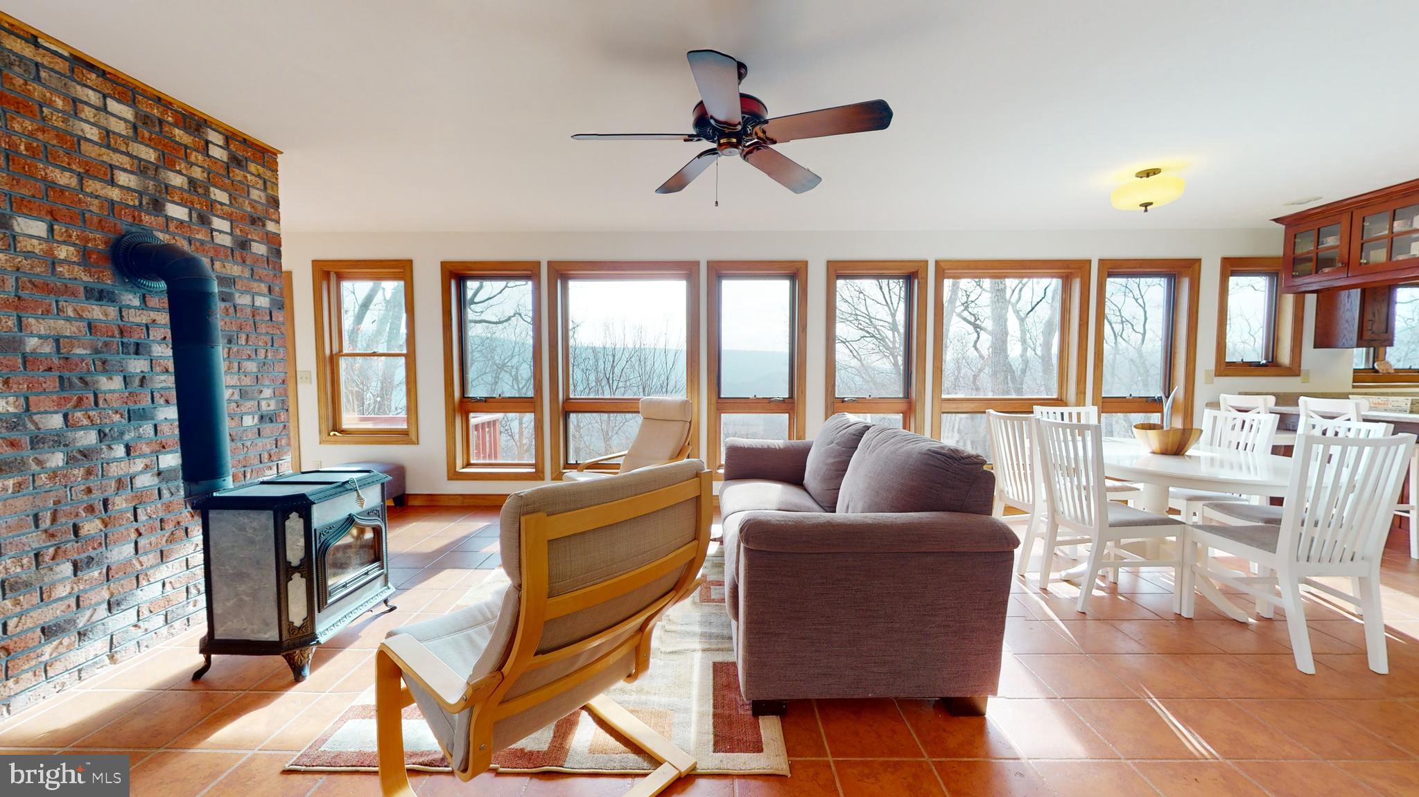 THE PRESERVE AT NEW CREEK LAKE - Residential