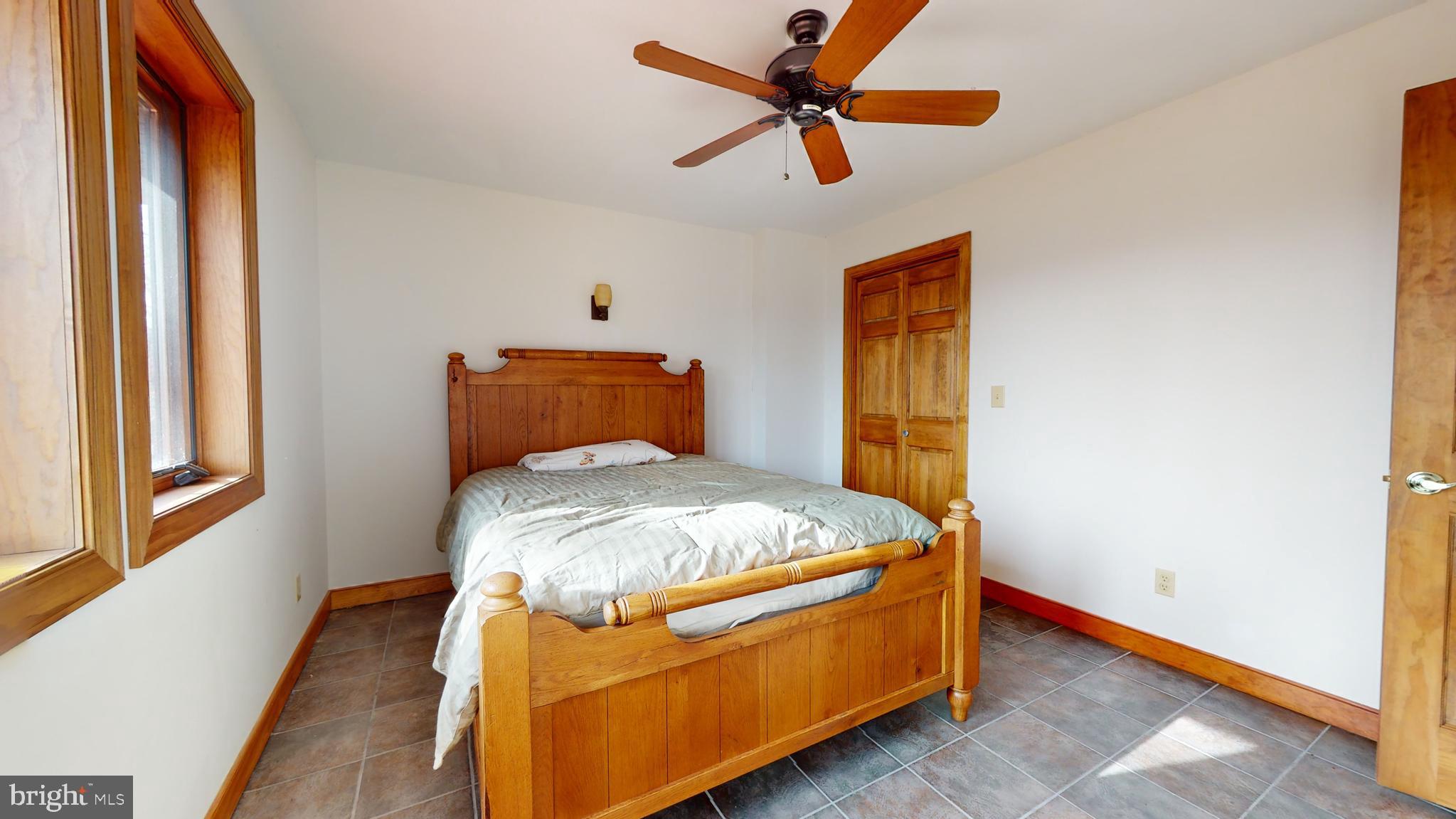 THE PRESERVE AT NEW CREEK LAKE - Residential