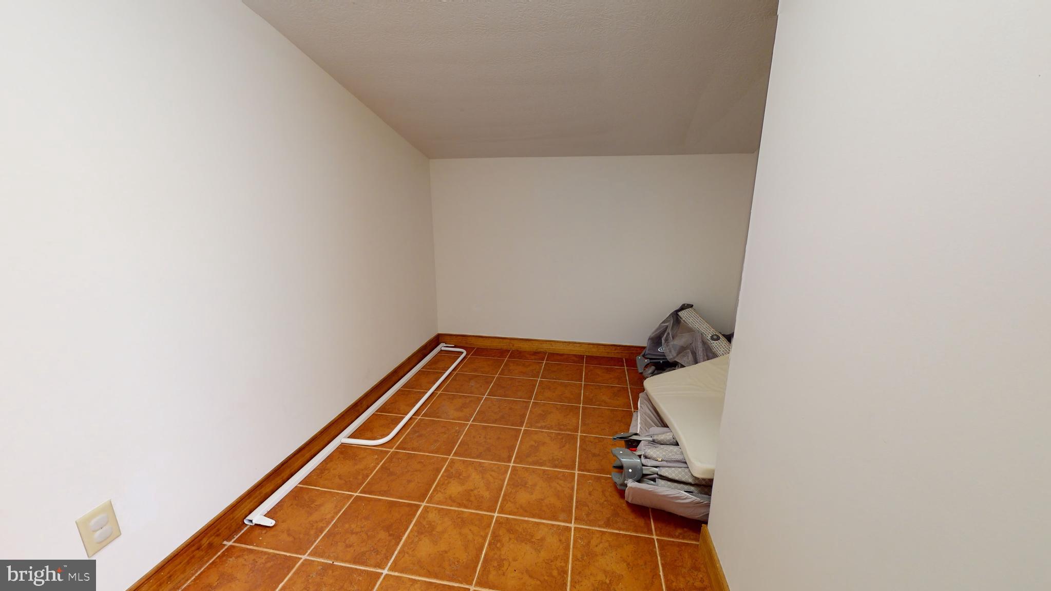 THE PRESERVE AT NEW CREEK LAKE - Residential