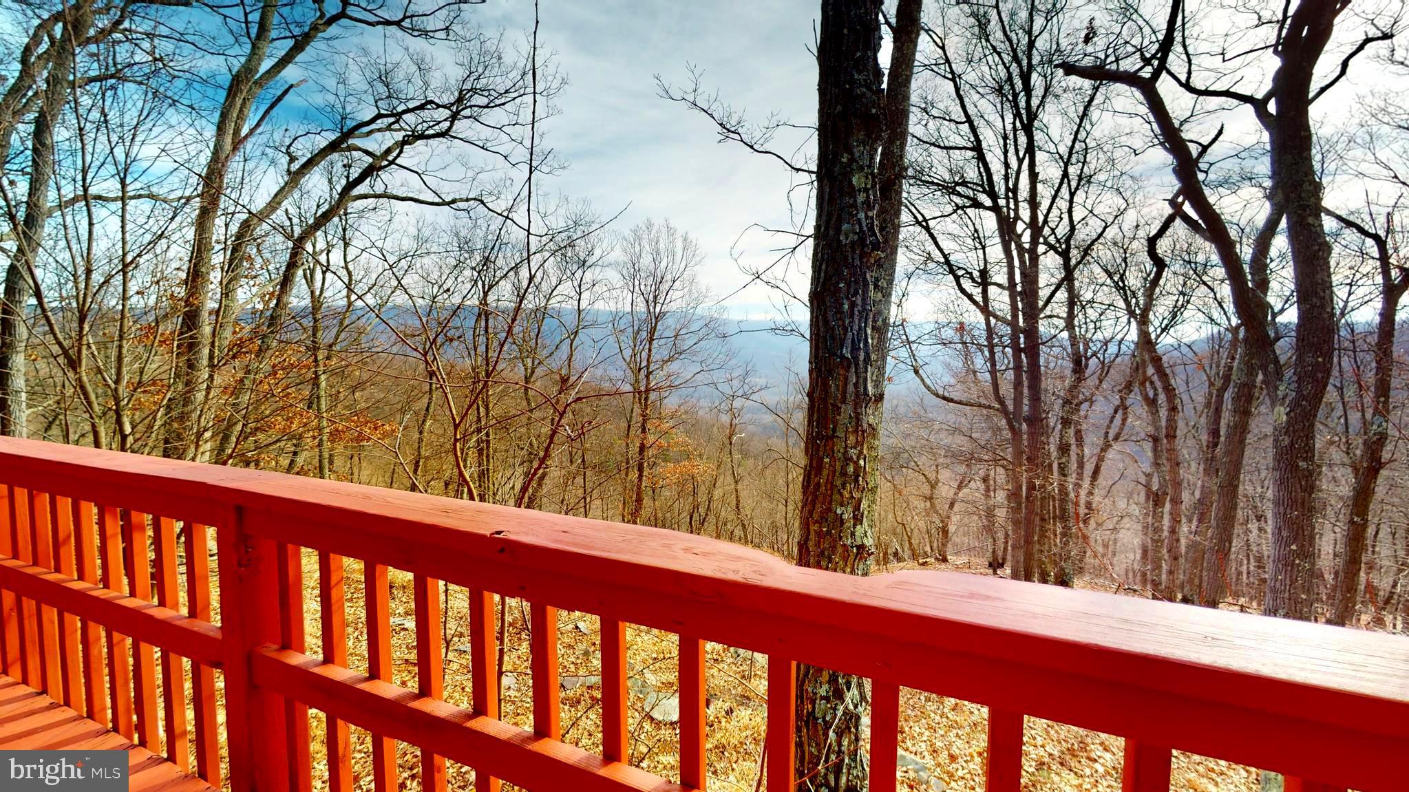 THE PRESERVE AT NEW CREEK LAKE - Residential