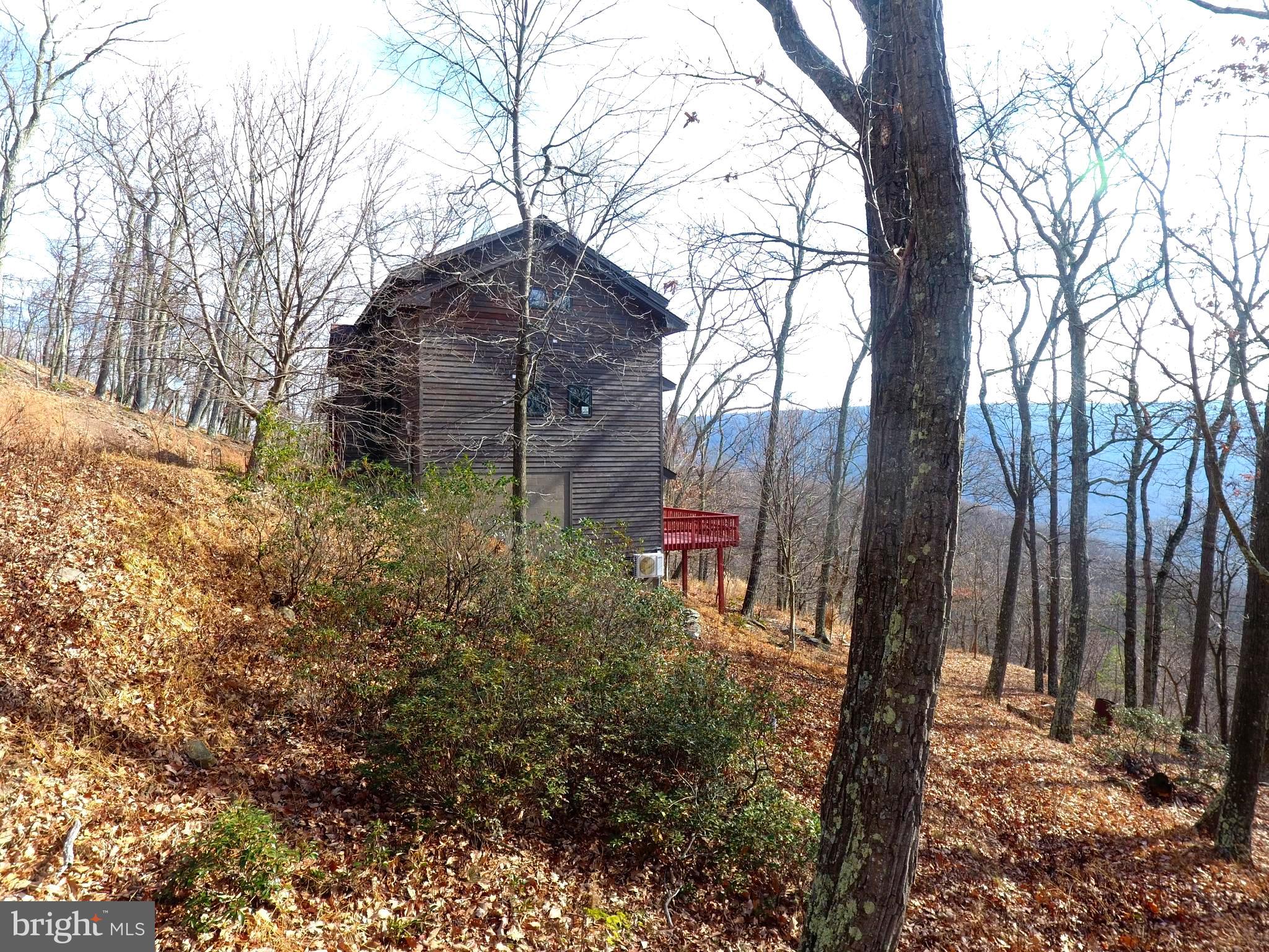 THE PRESERVE AT NEW CREEK LAKE - Residential