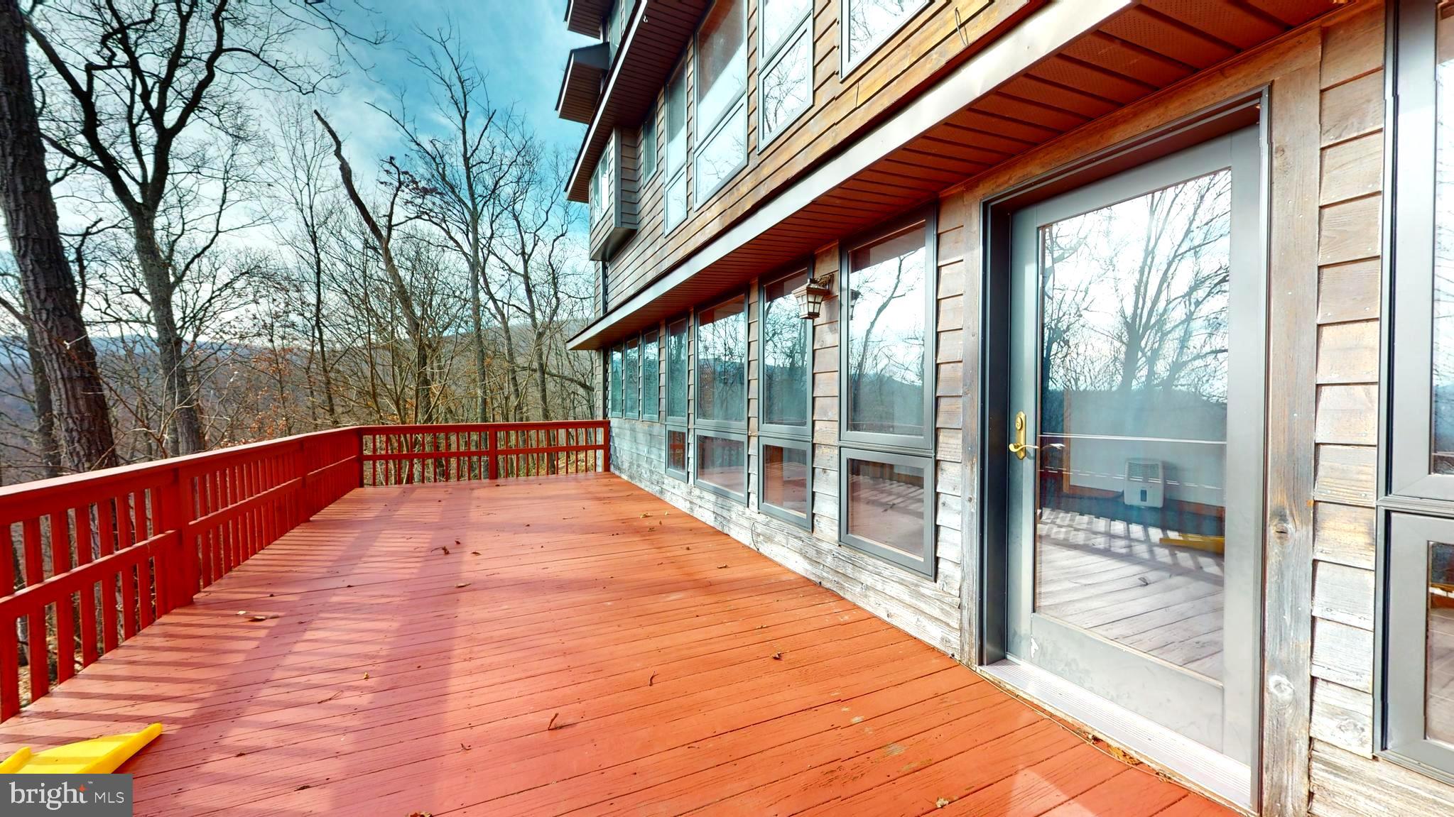 THE PRESERVE AT NEW CREEK LAKE - Residential