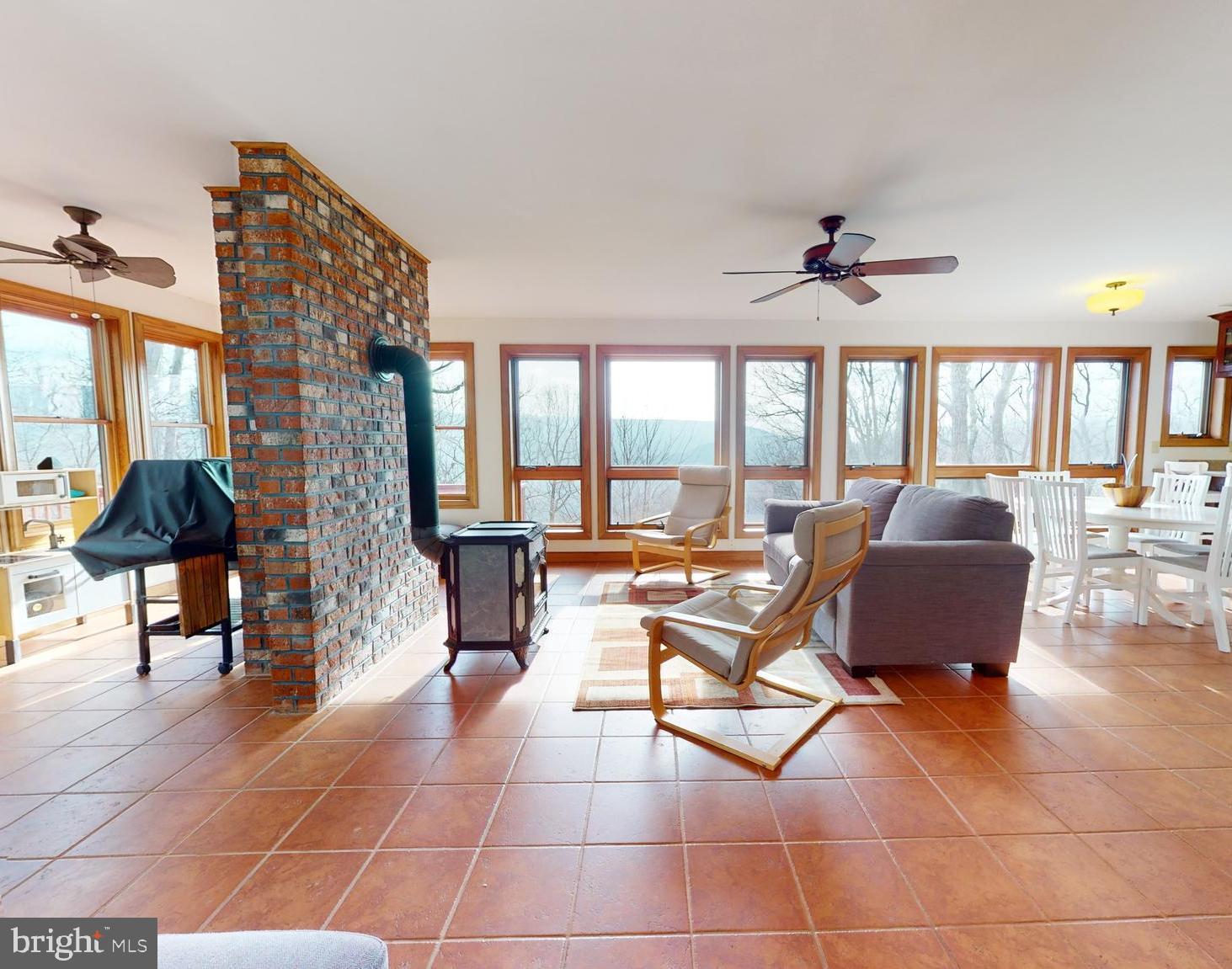 THE PRESERVE AT NEW CREEK LAKE - Residential