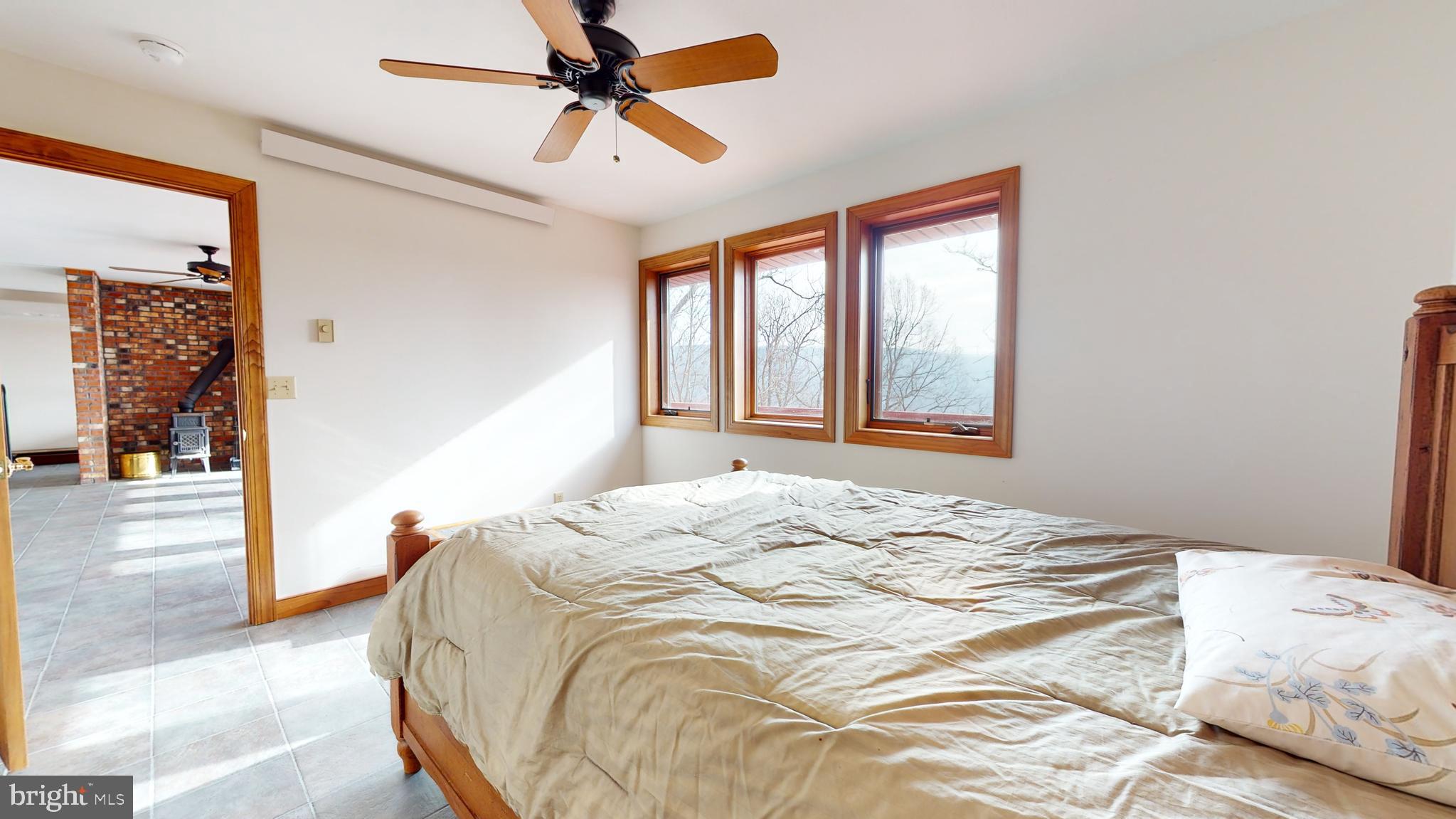 THE PRESERVE AT NEW CREEK LAKE - Residential