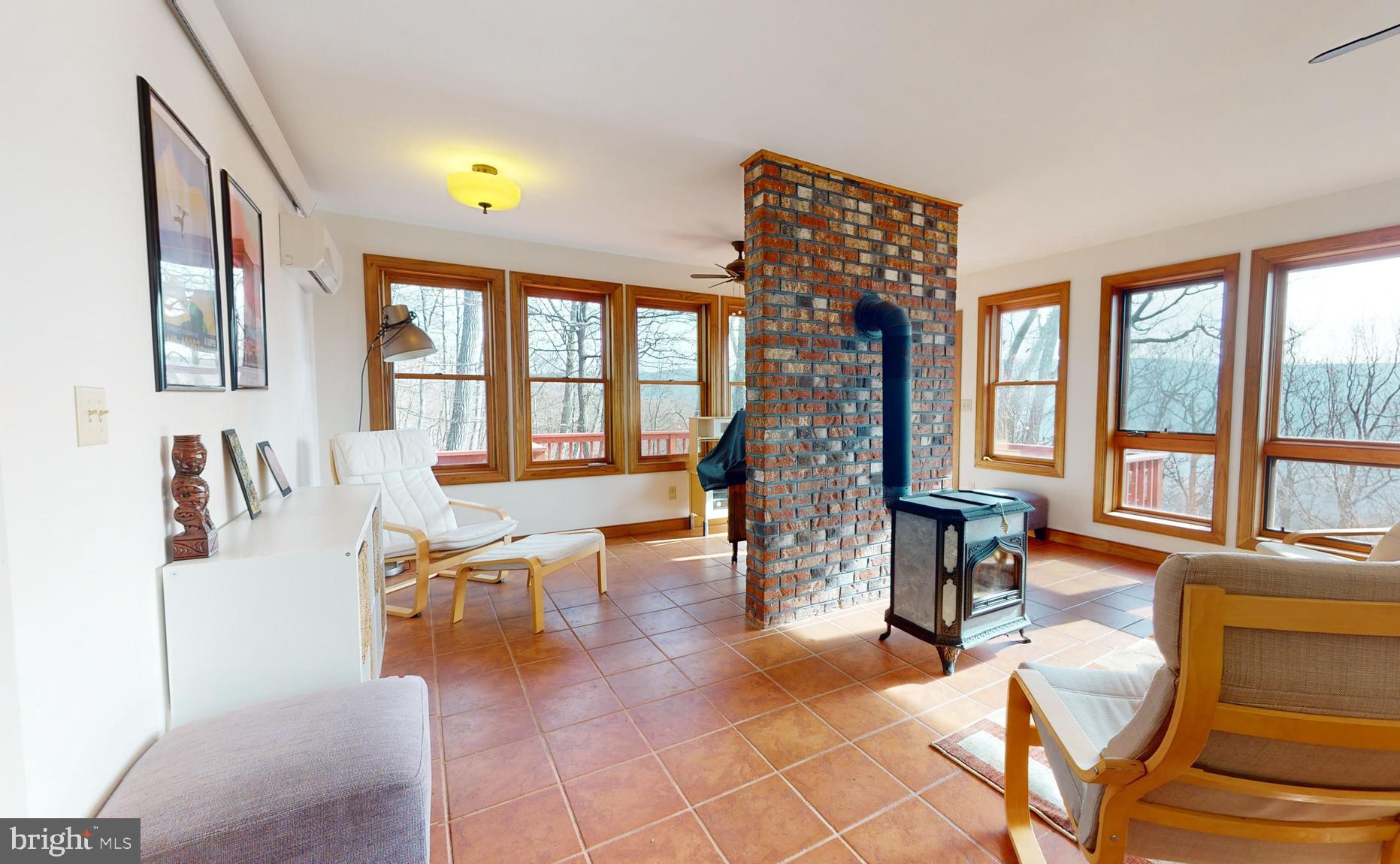 THE PRESERVE AT NEW CREEK LAKE - Residential