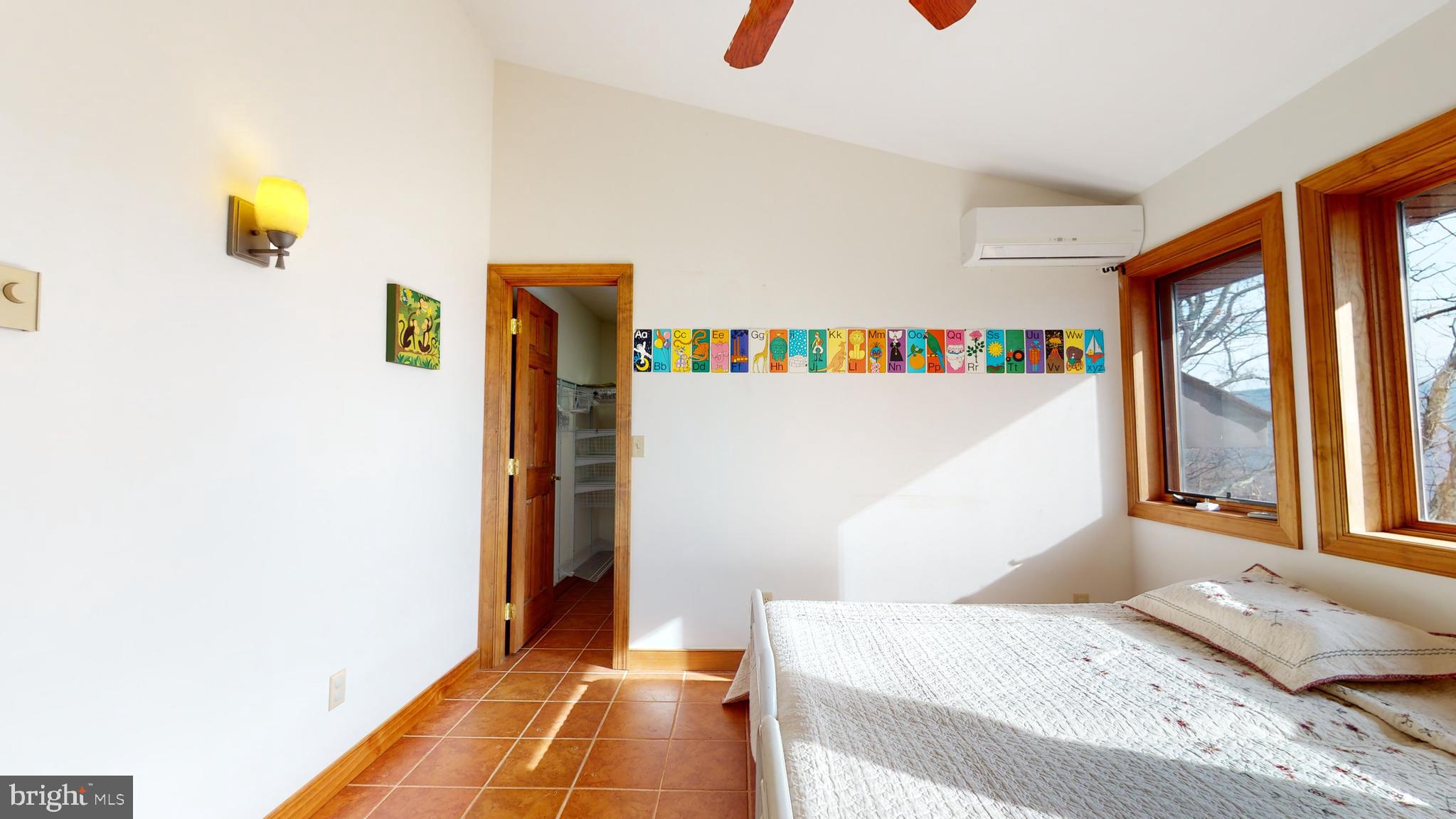 THE PRESERVE AT NEW CREEK LAKE - Residential