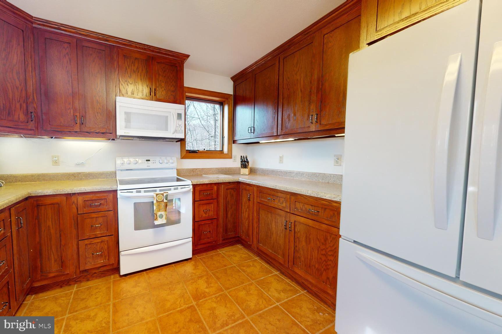 THE PRESERVE AT NEW CREEK LAKE - Residential