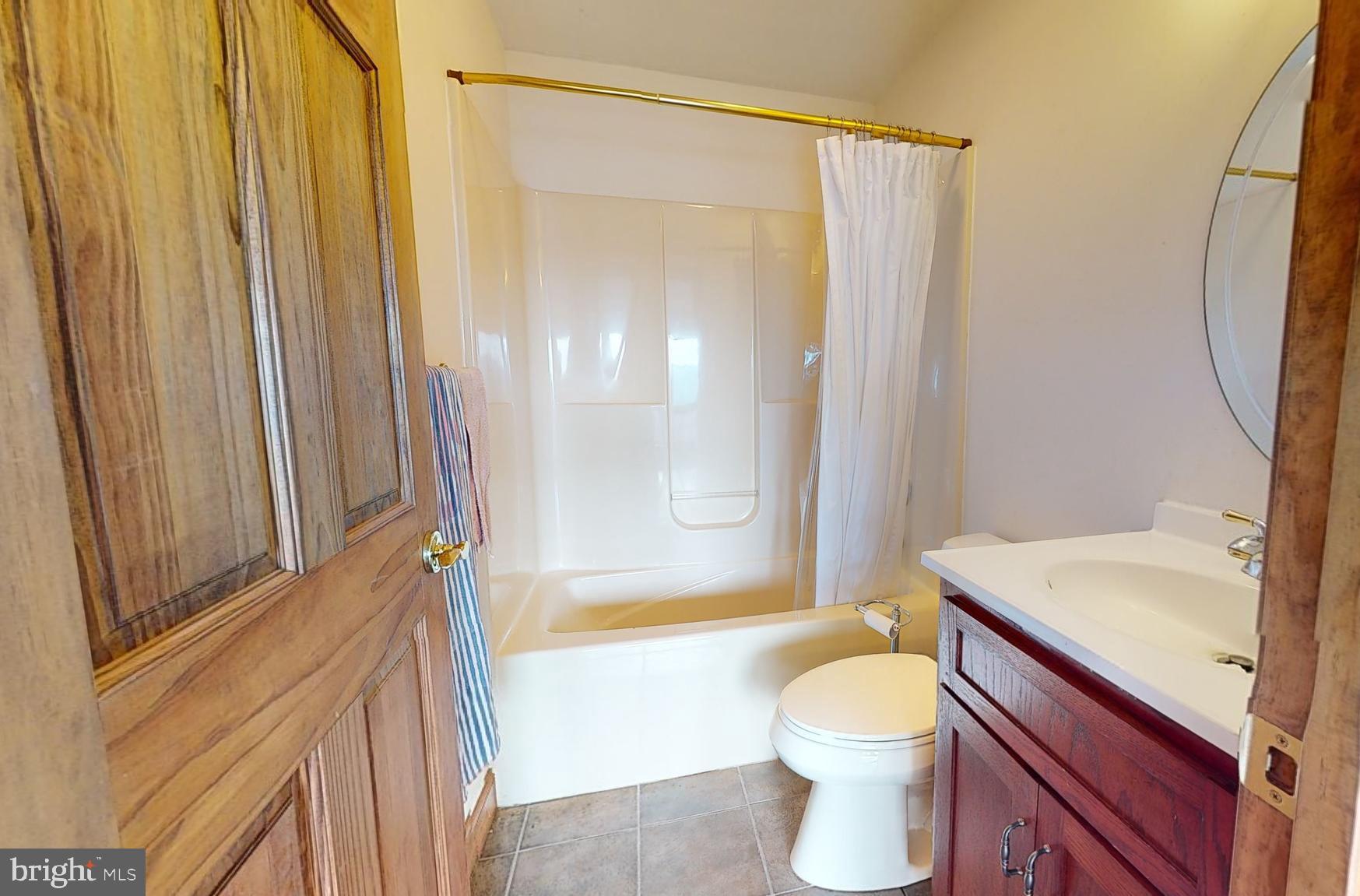 THE PRESERVE AT NEW CREEK LAKE - Residential