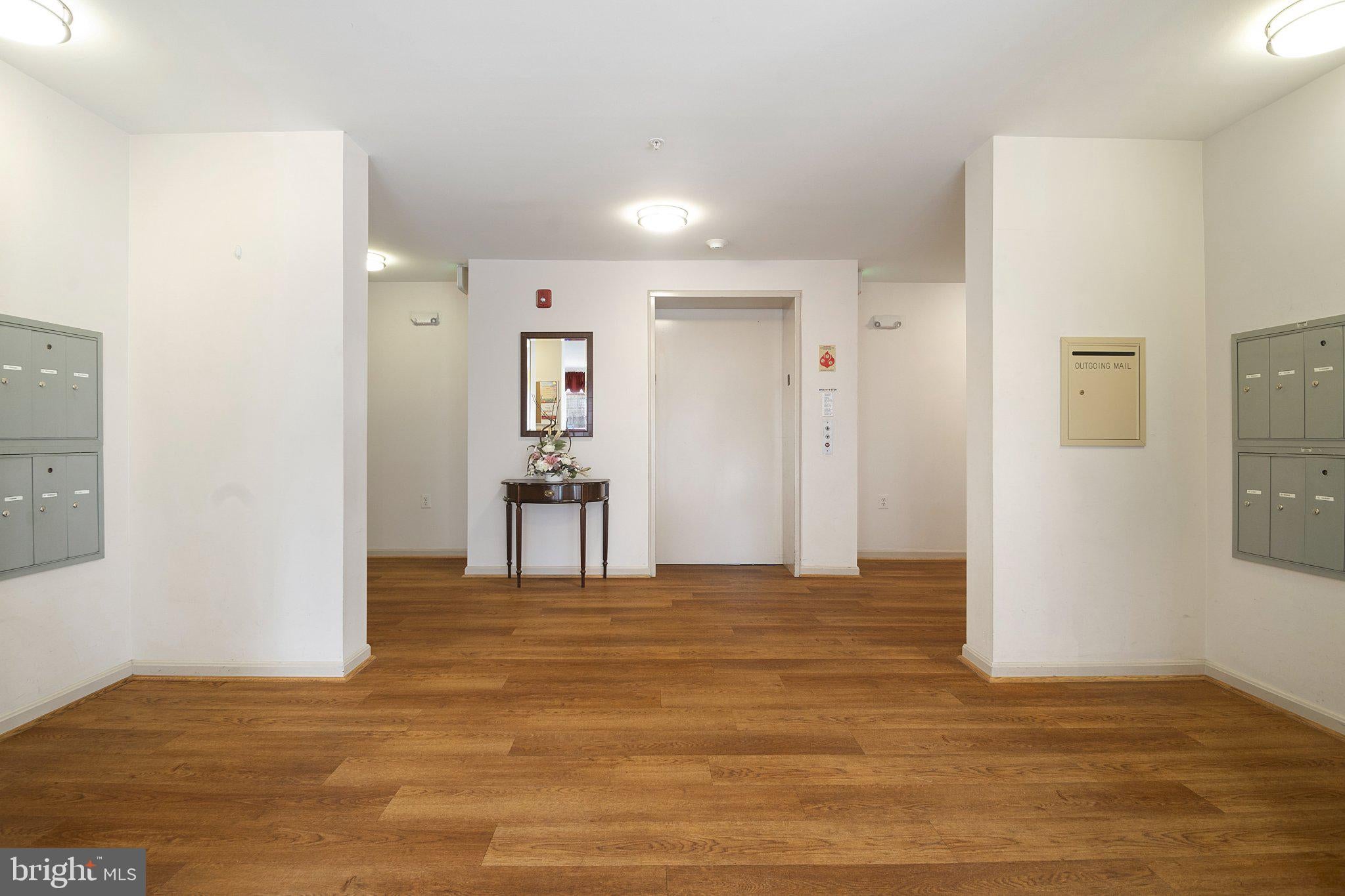 3901 DARLEIGH ROAD 2H