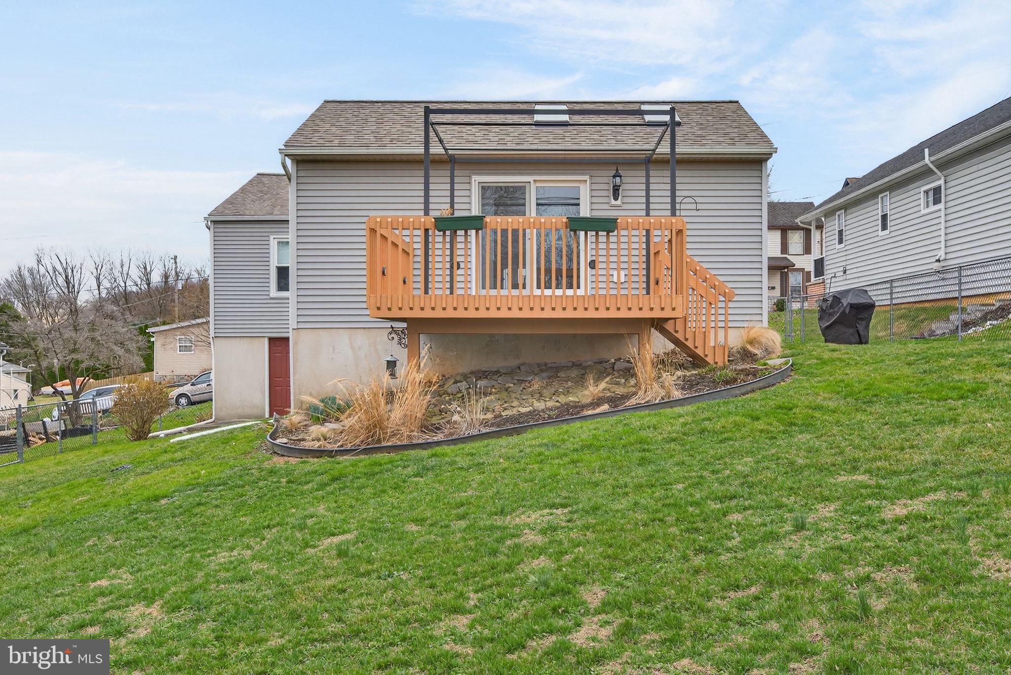 WRIGHTSVILLE - Residential