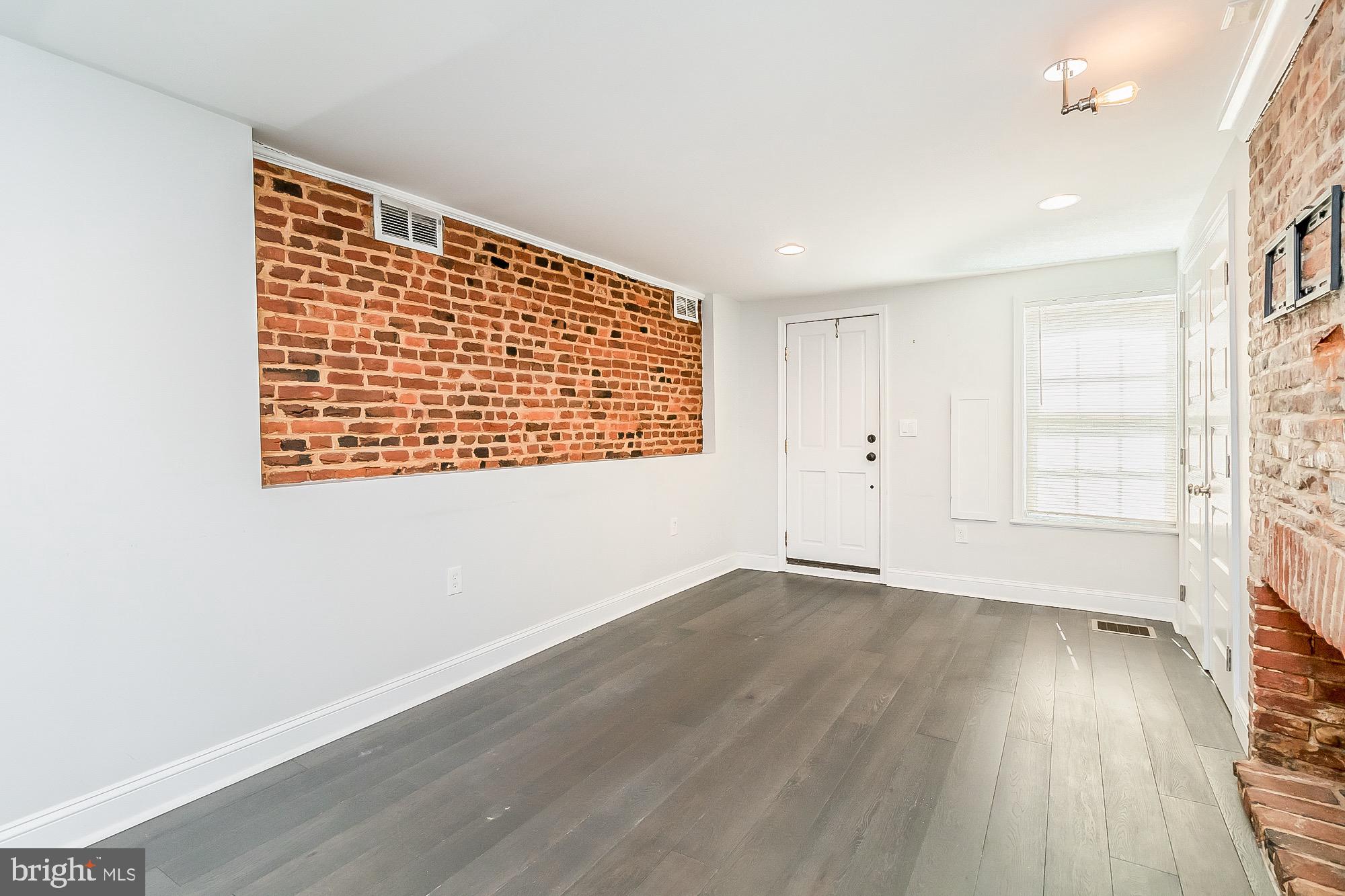 FELLS POINT HISTORIC DISTRICT - Residential Lease