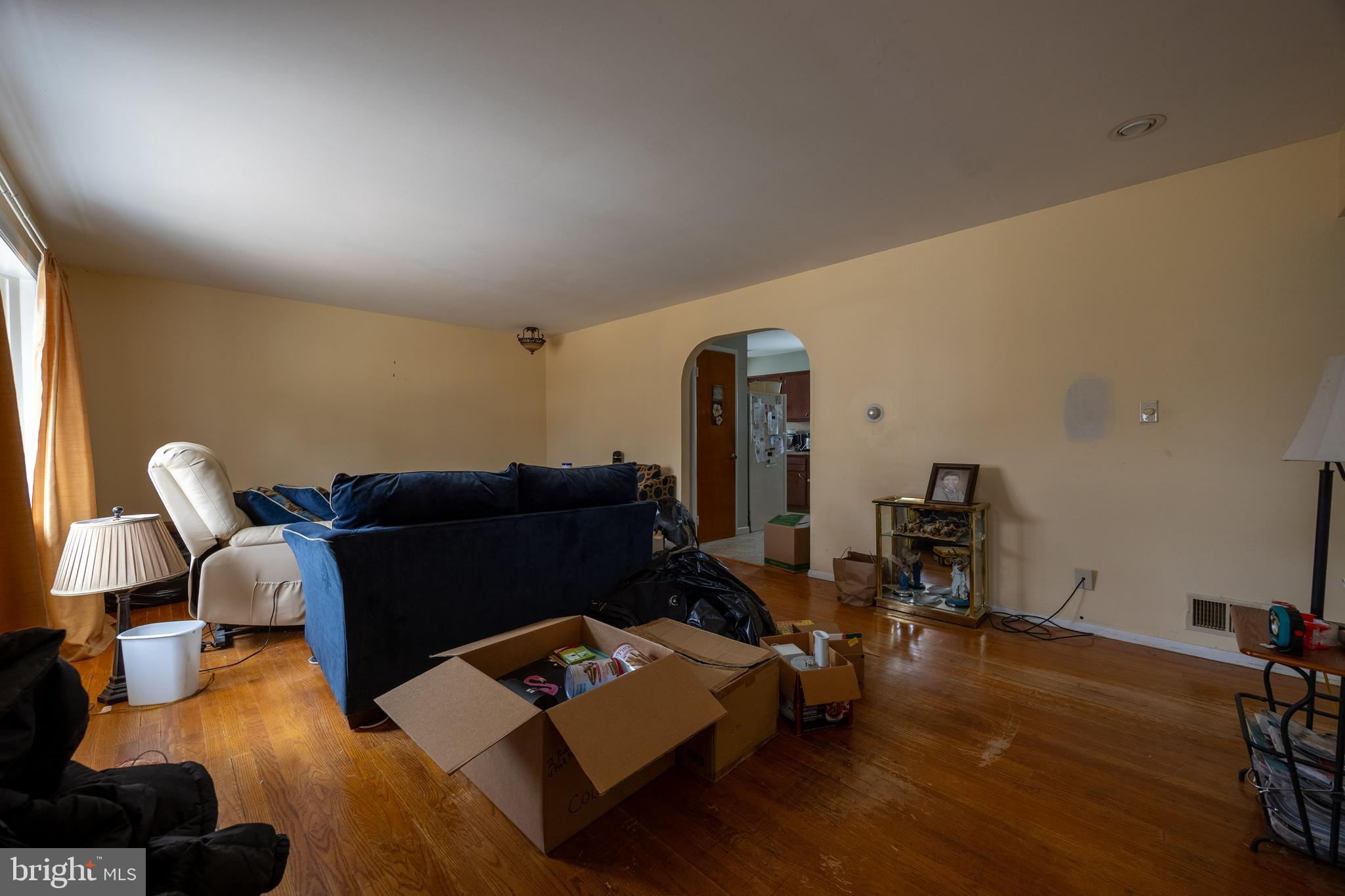 WHITFIELD KNOLLS - Residential