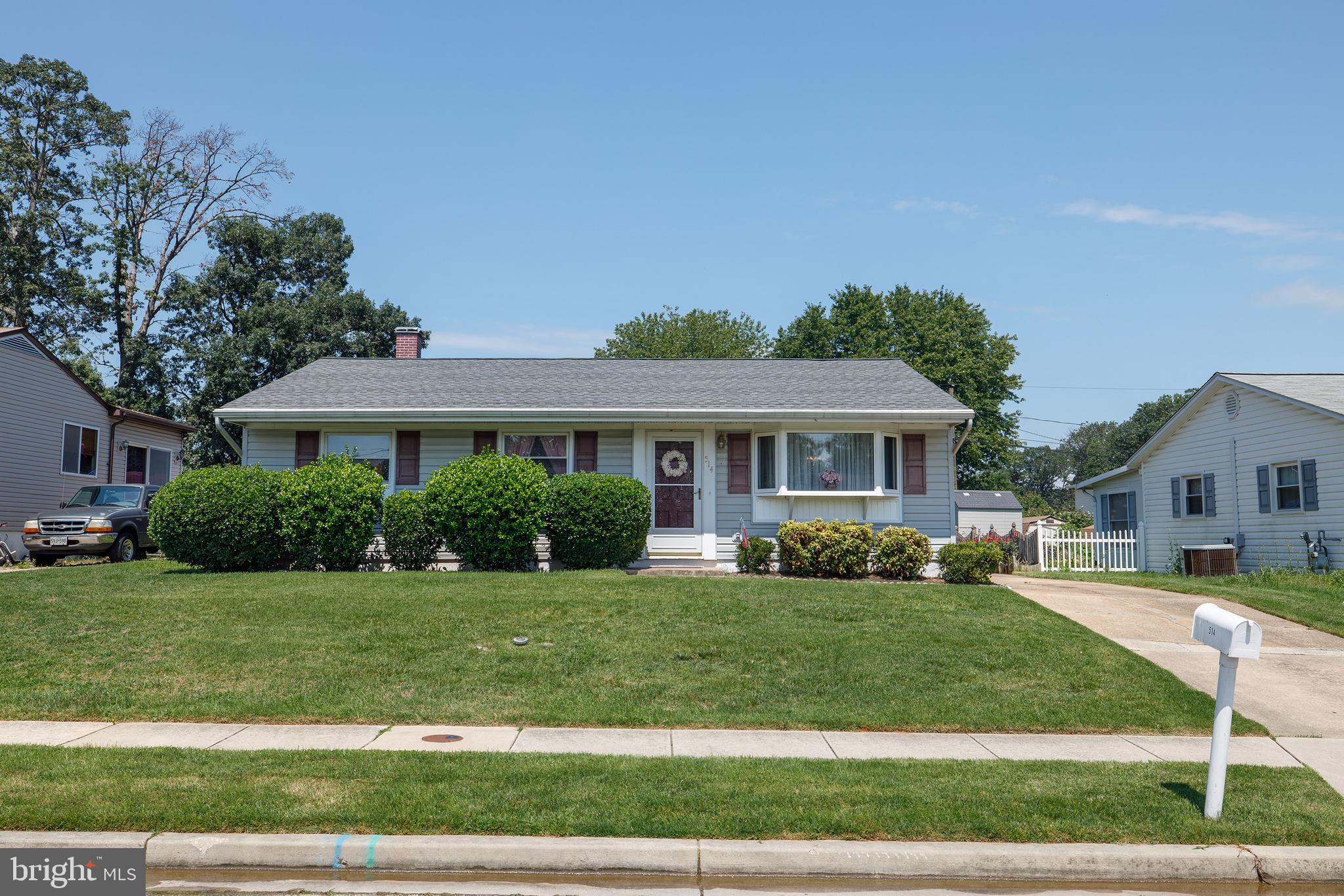 OAKWOOD MANOR - Residential