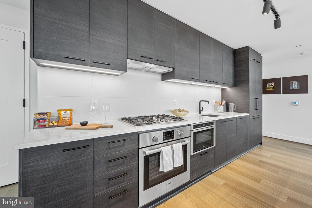 Photo of 269 19th Court S #2315, ARLINGTON, VA 22202 (MLS # VAAR2065520)