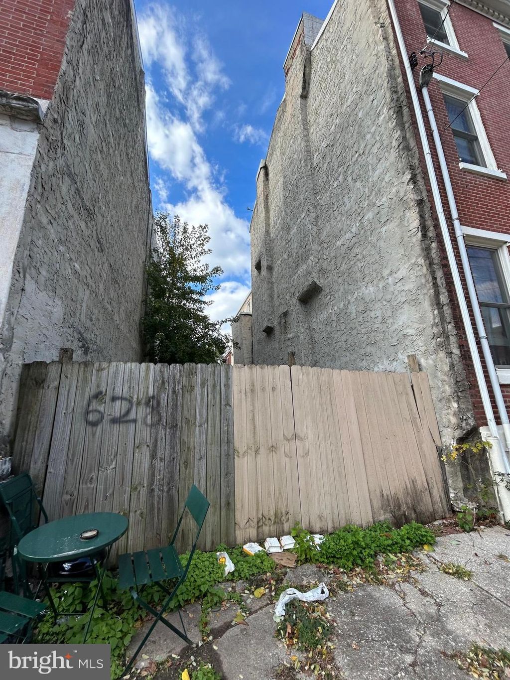 Photo of 628 N 12th Street, PHILADELPHIA, PA 19123 (MLS # PAPH2554236)