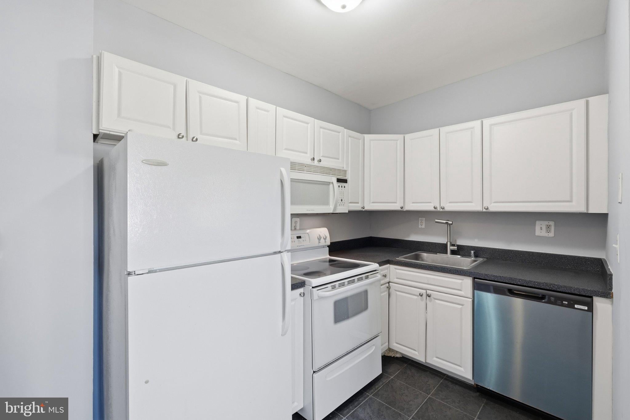 610 LONGFELLOW STREET NW 406