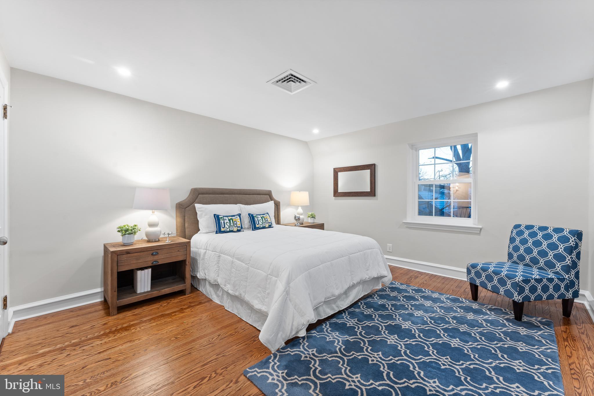 WALLINGFORD HILLS - Residential