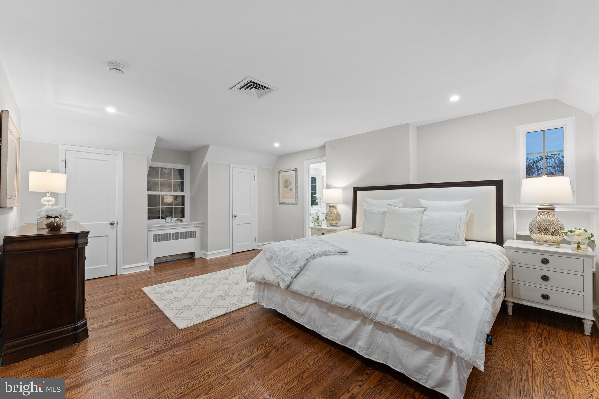 WALLINGFORD HILLS - Residential