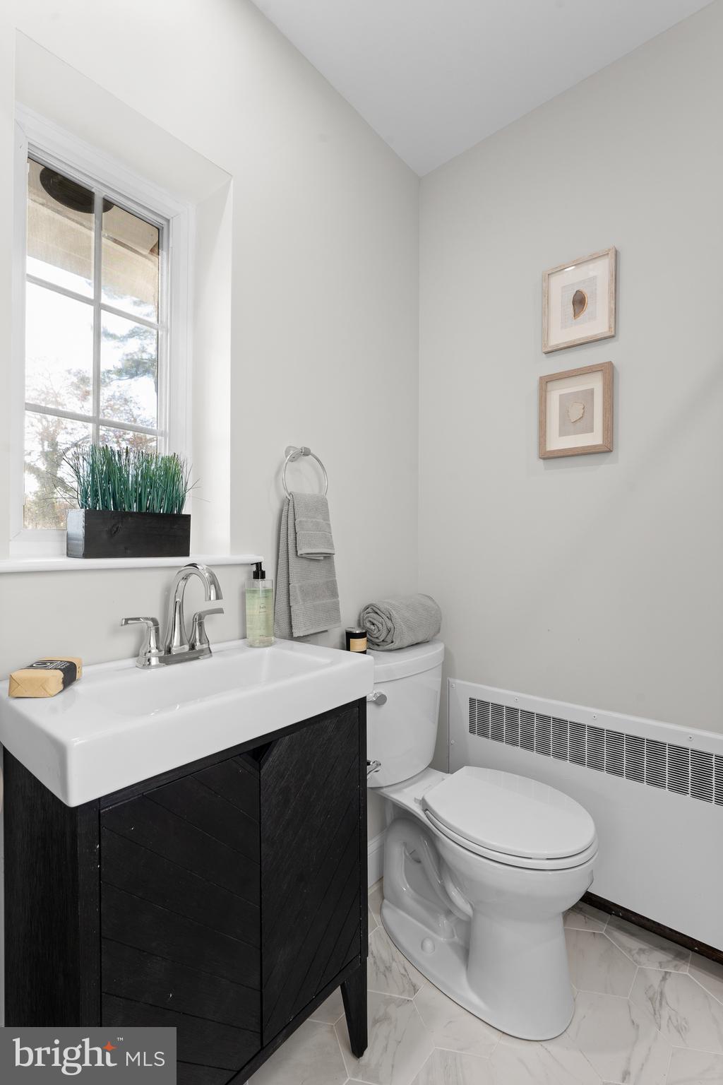 WALLINGFORD HILLS - Residential