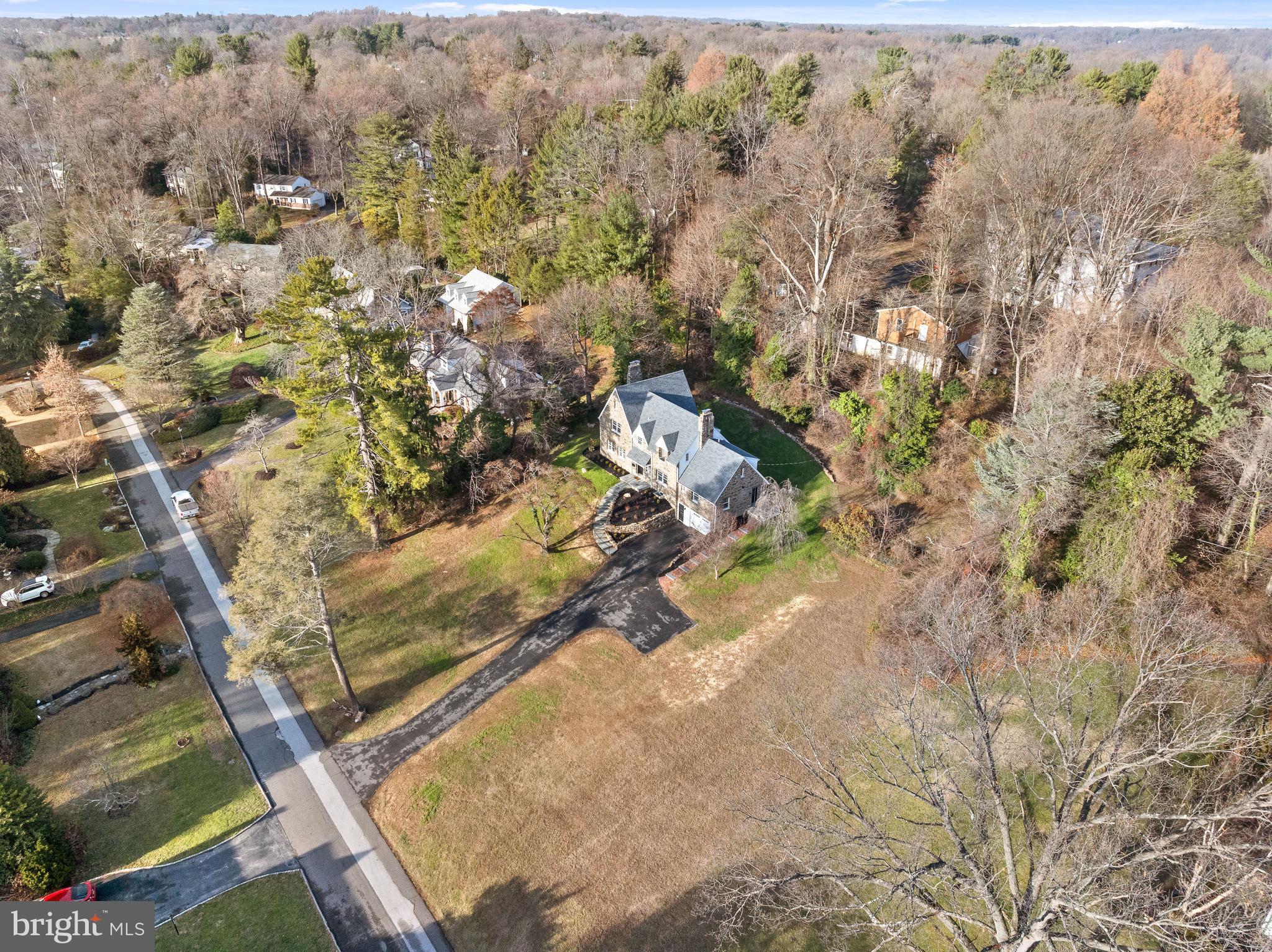 WALLINGFORD HILLS - Residential