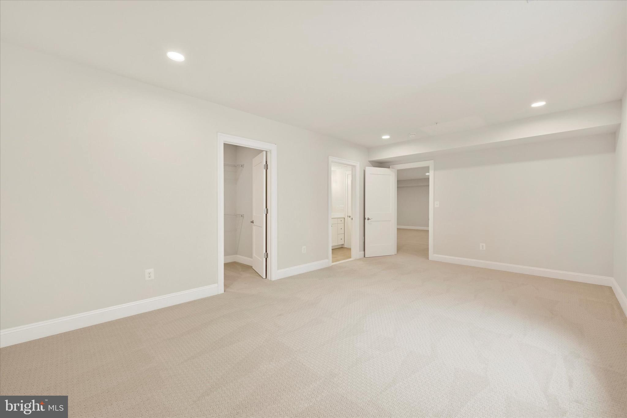 RODGERS FORGE - Residential