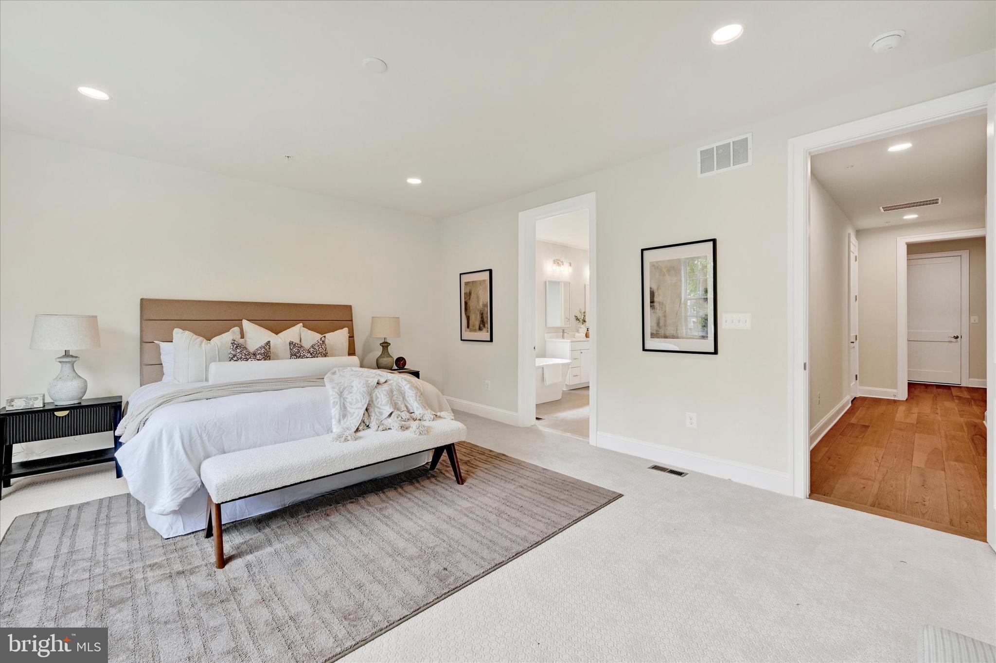 RODGERS FORGE - Residential