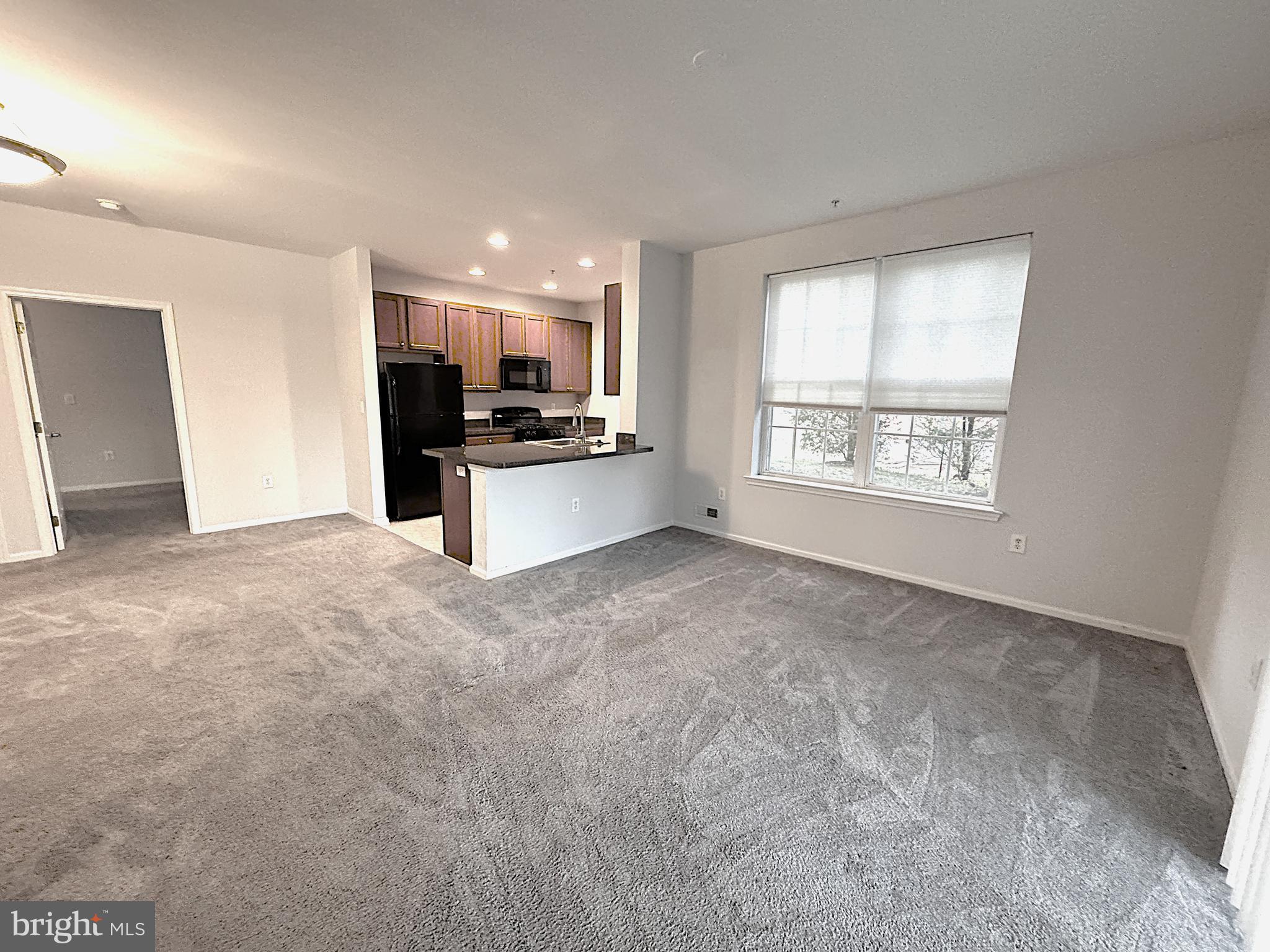 417 HIGHLAND ESTATES